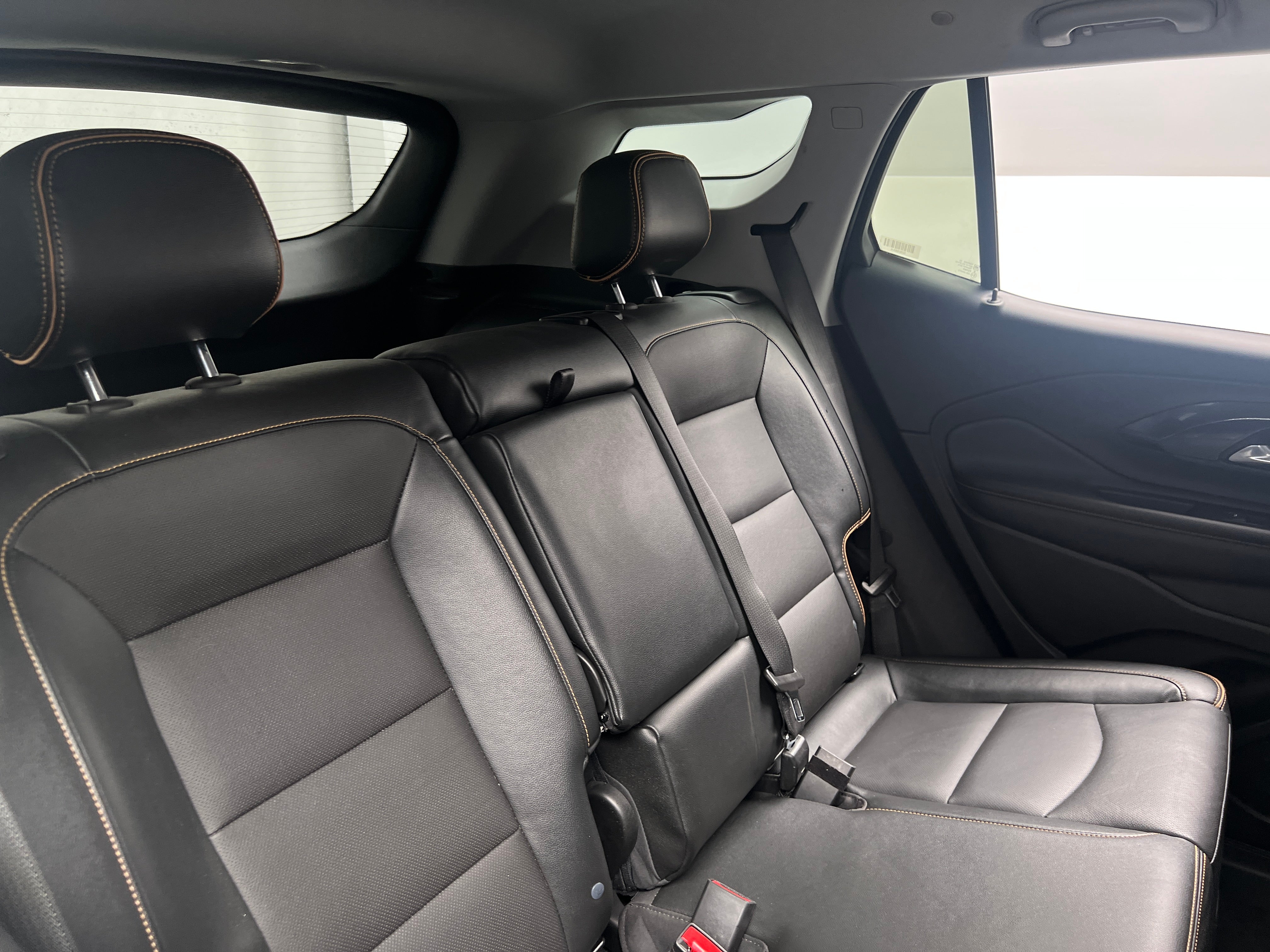 2023 GMC Terrain AT4 - Photo 3