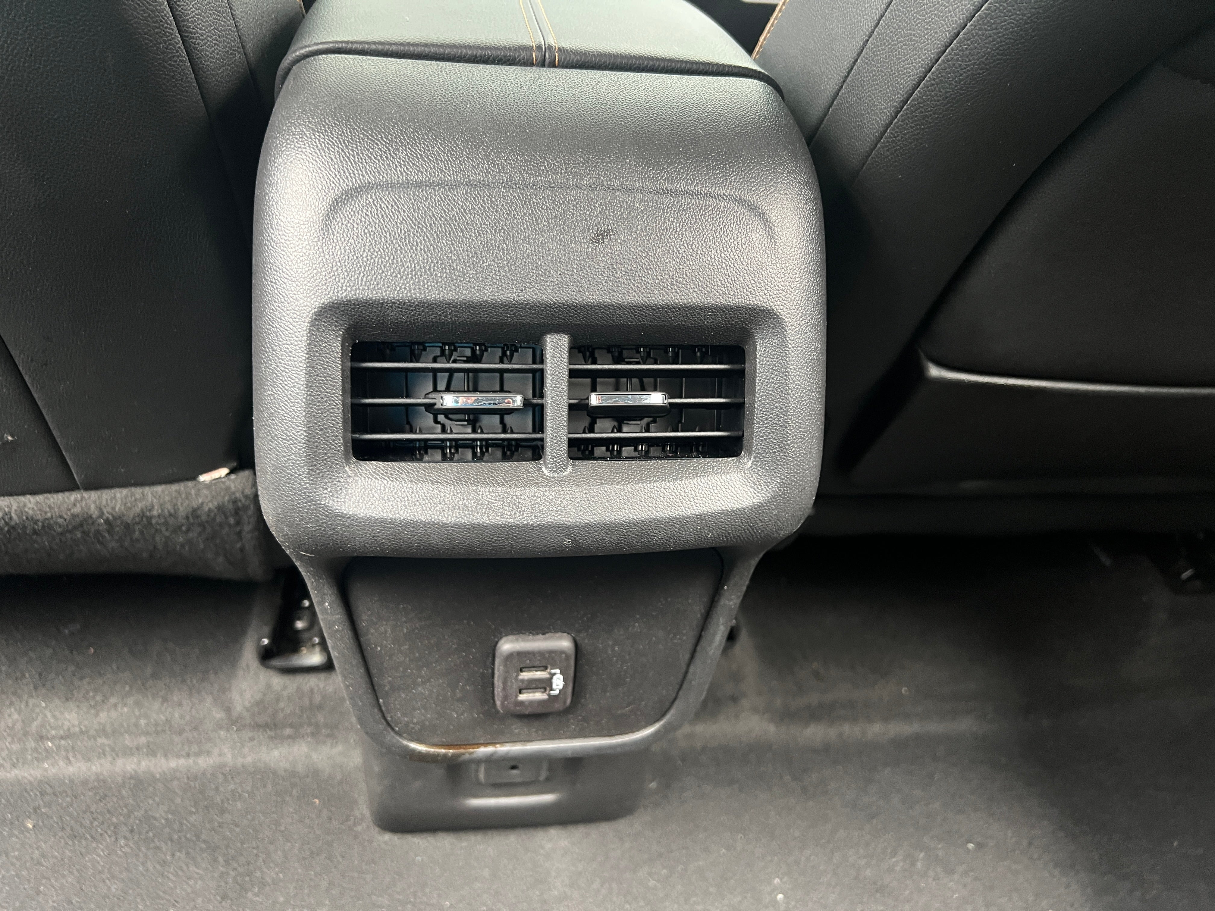 2023 GMC Terrain AT4 - Photo 11