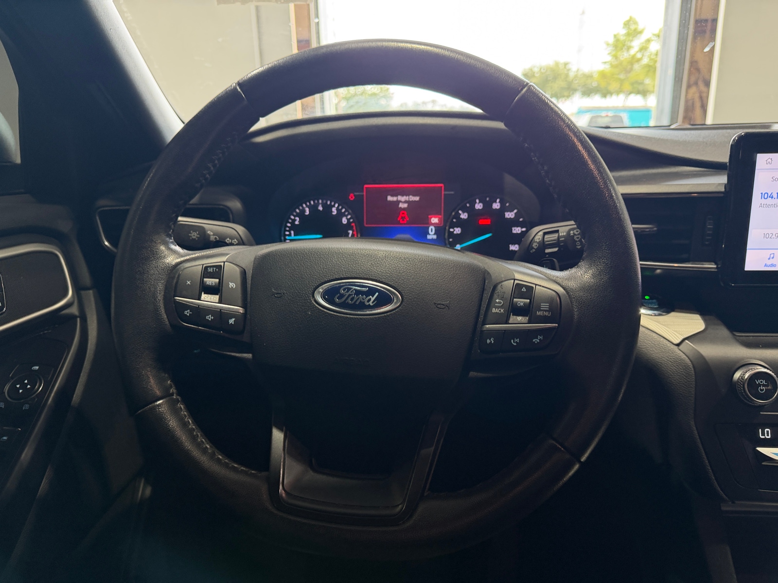 Thumbnail: 2020 Ford Explorer - 4