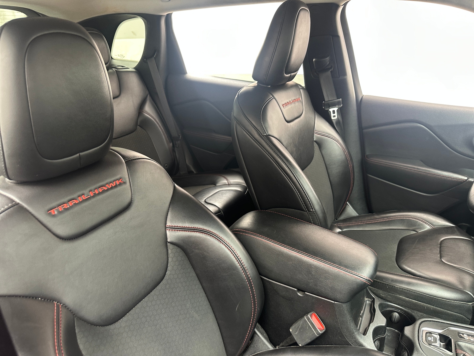 Thumbnail: 2019 Jeep Cherokee - 2