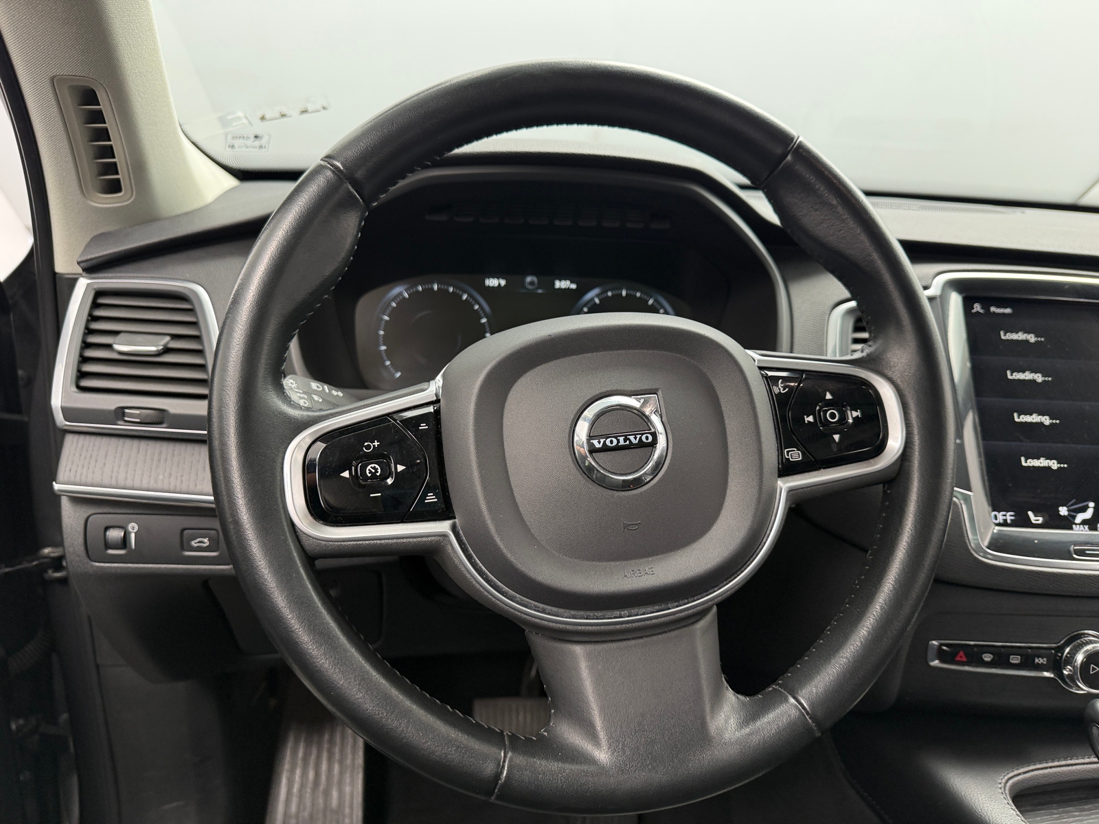 Thumbnail: 2020 Volvo XC90 - 4