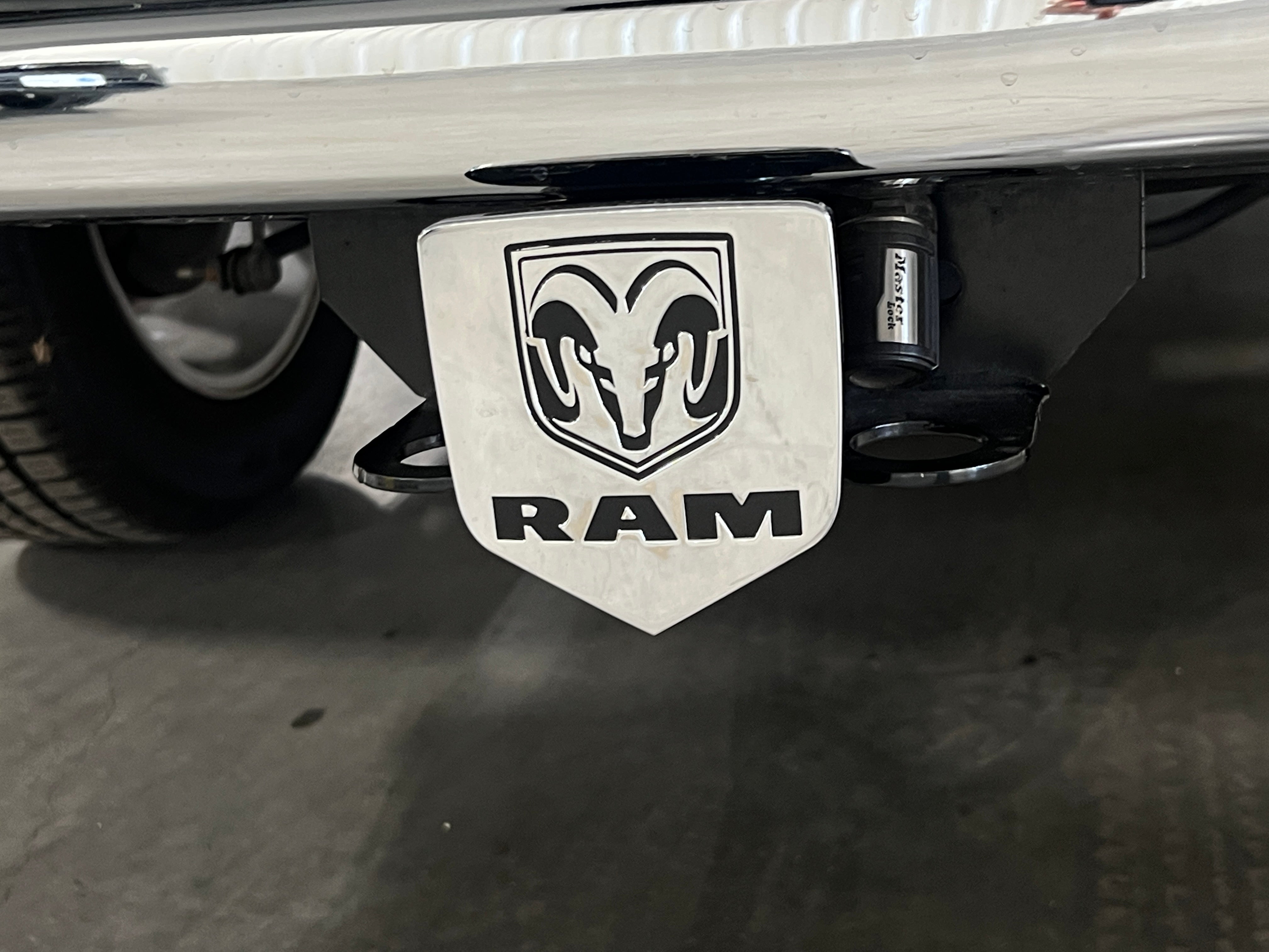 2014 RAM 1500 Pickup Laramie