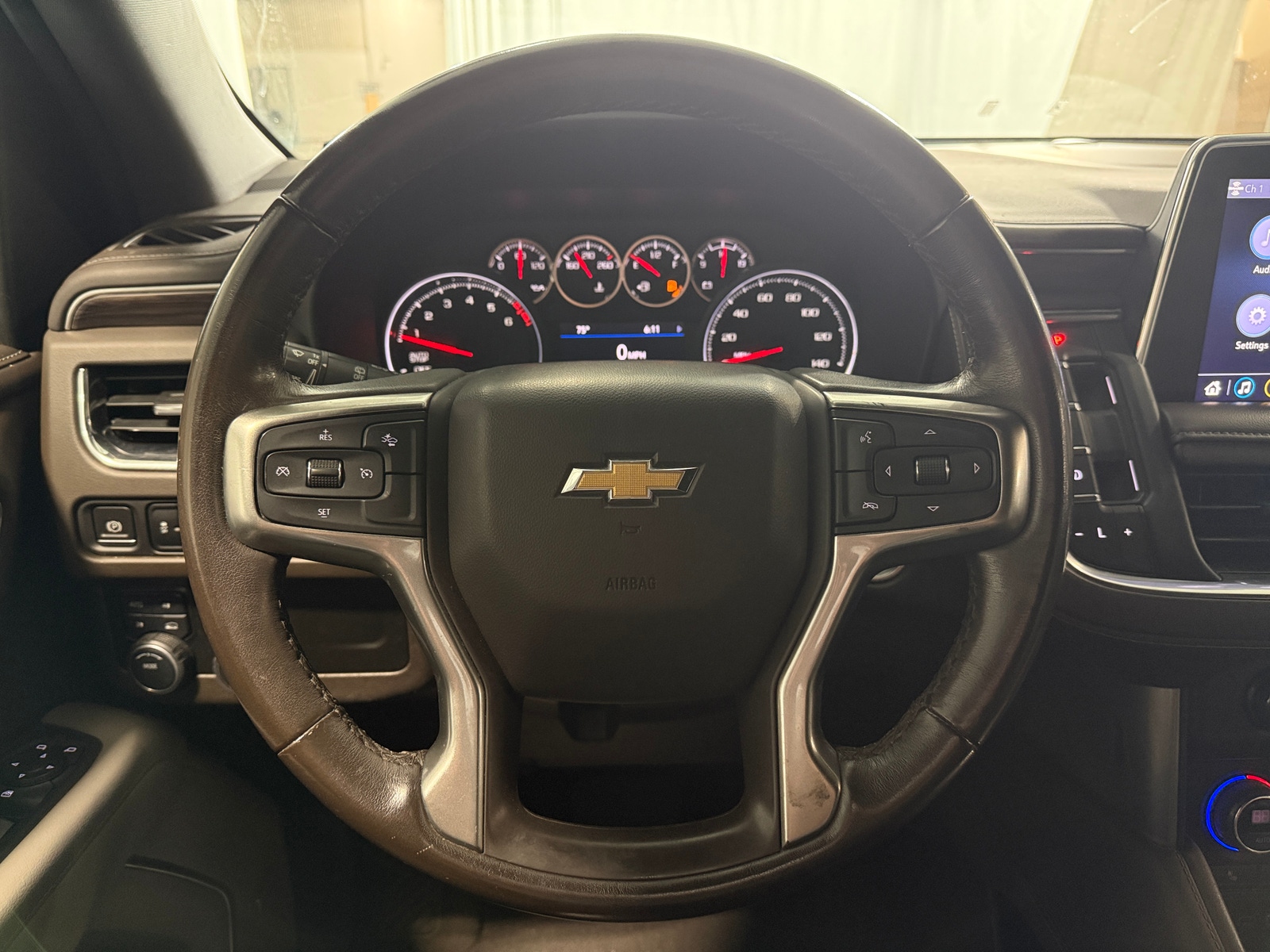 Thumbnail: 2021 Chevrolet Suburban - 4