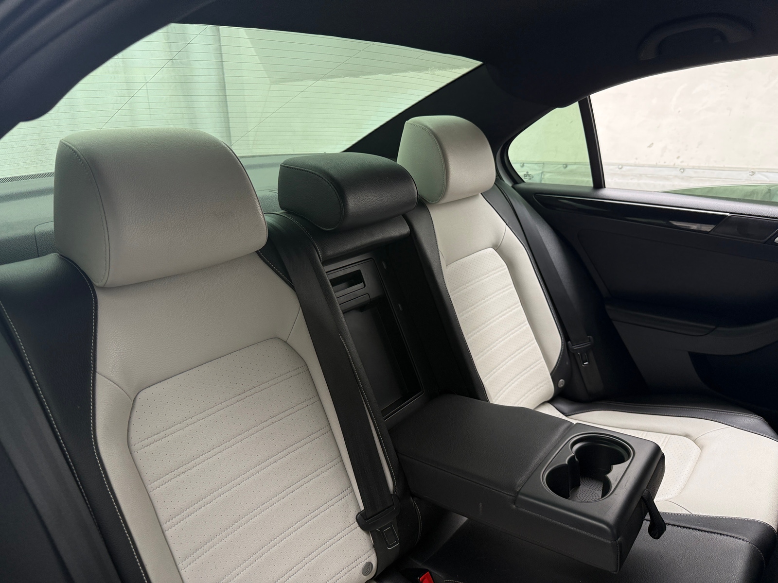 Thumbnail: 2015 Volkswagen Jetta - 6