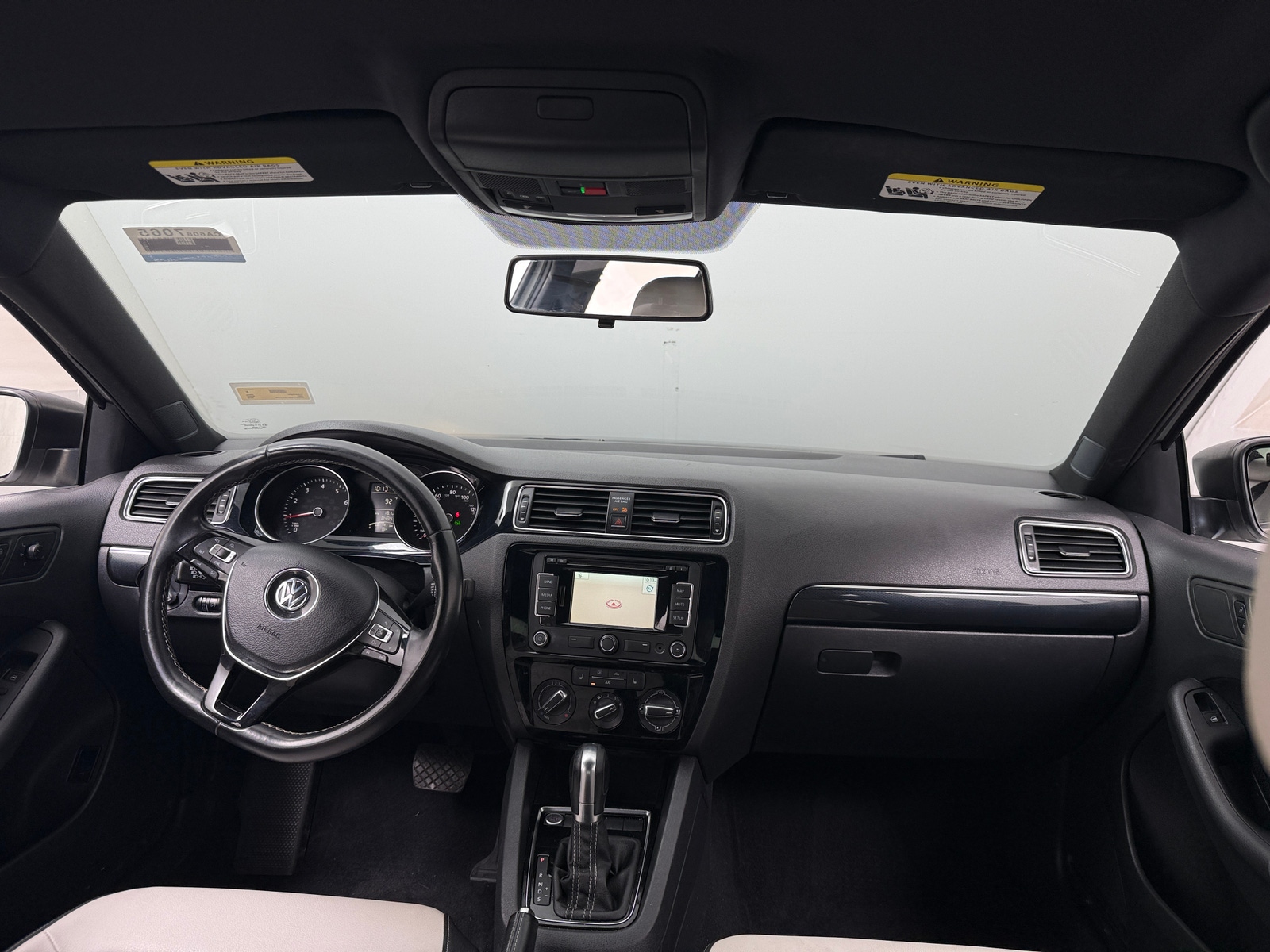 Thumbnail: 2015 Volkswagen Jetta - 3