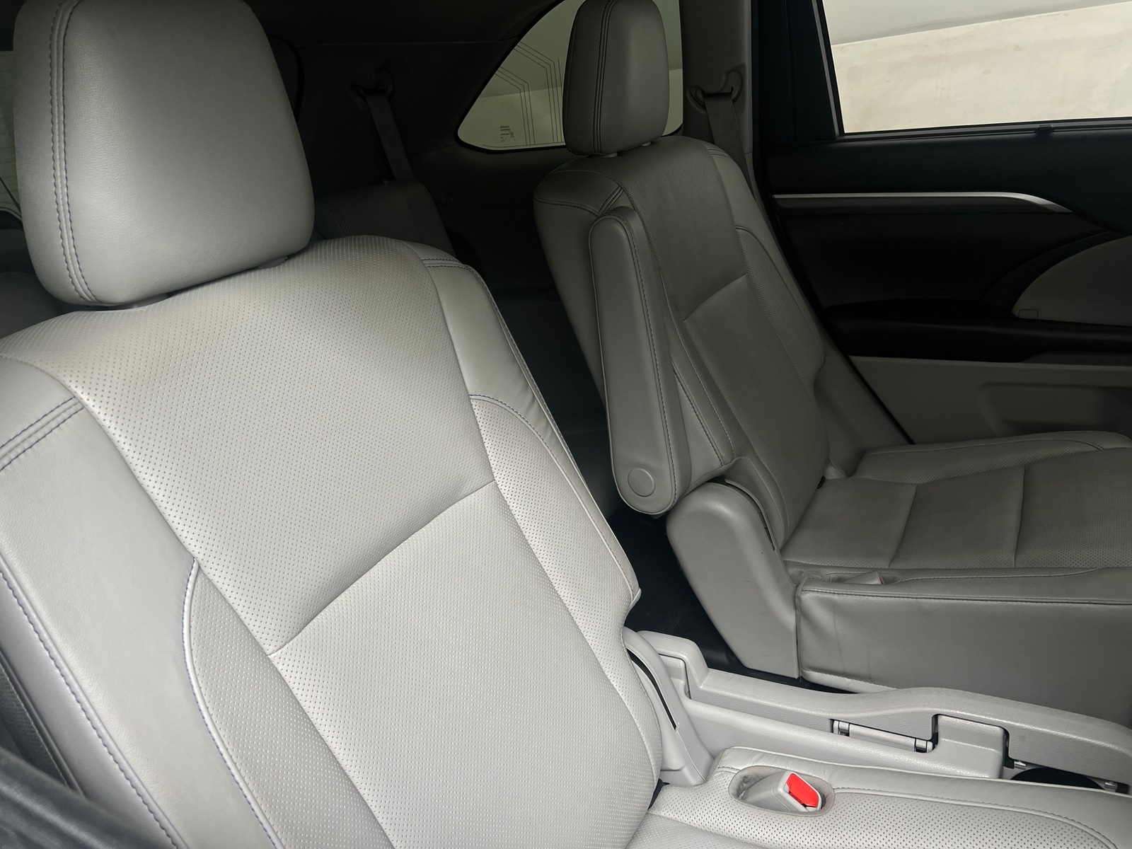 Thumbnail: 2018 Toyota Highlander - 5