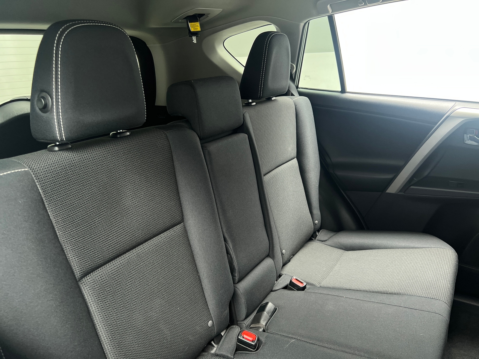 Thumbnail: 2018 Toyota RAV4 - 6