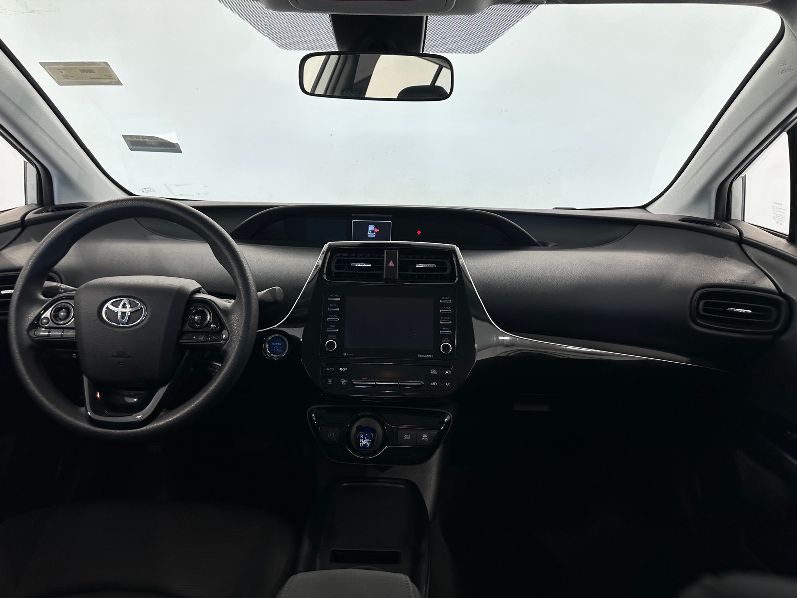 Thumbnail: 2022 Toyota Prius - 3