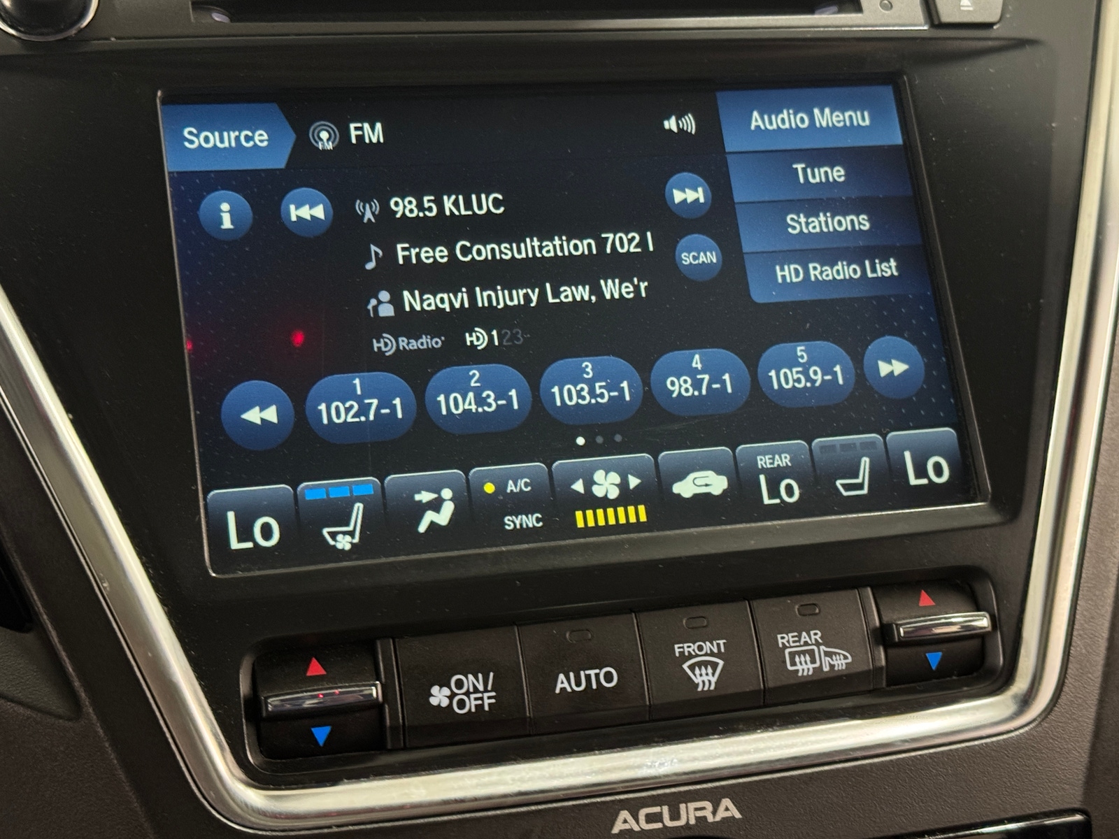 Thumbnail: 2020 Acura MDX - 3