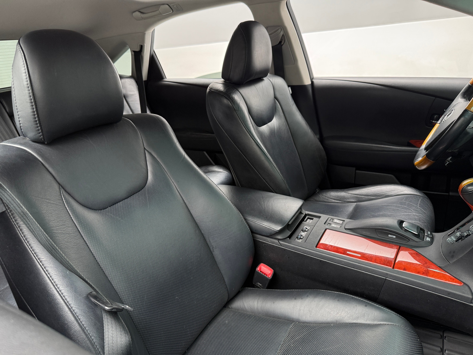 Thumbnail: 2010 Lexus RX - 2
