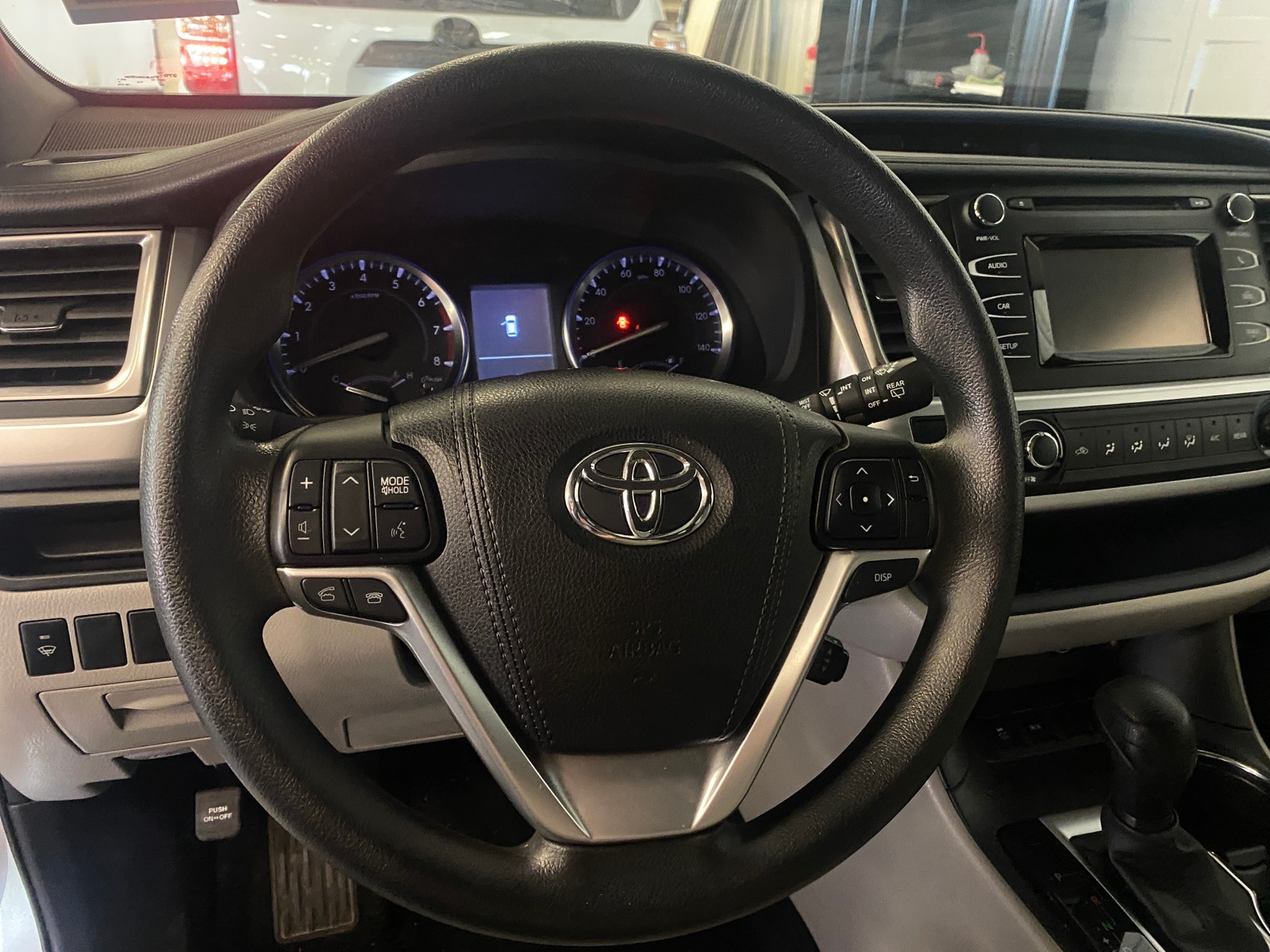 Thumbnail: 2015 Toyota Highlander - 5