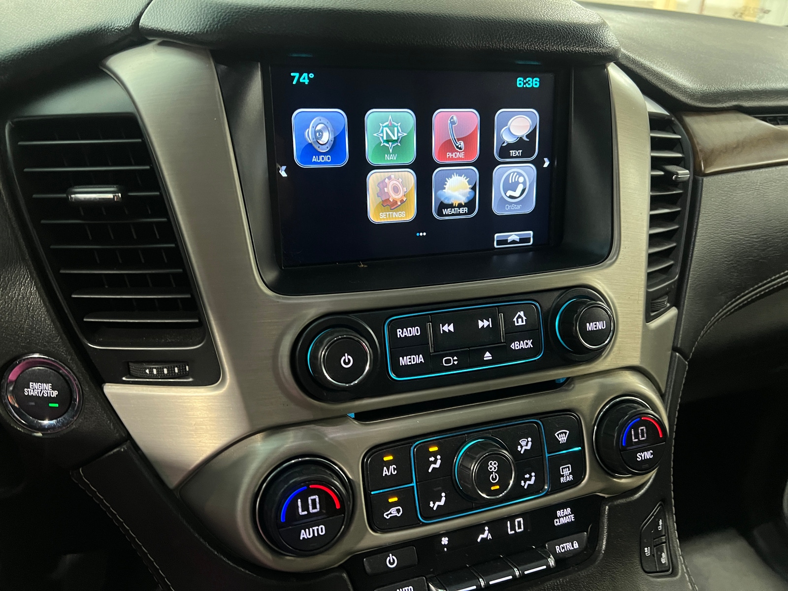 Thumbnail: 2019 GMC Yukon - 3