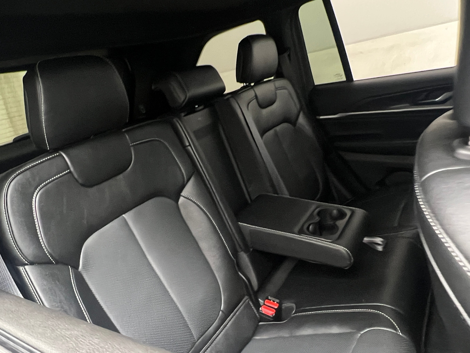 Thumbnail: 2026 Jeep Grand Cherokee - 5
