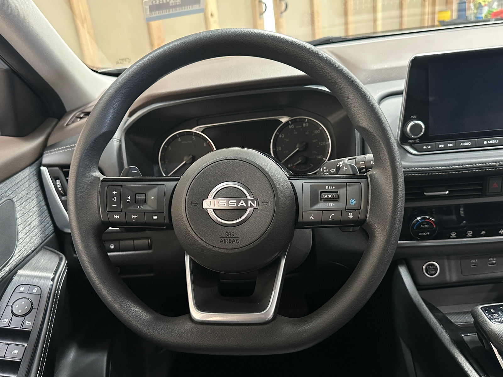 Thumbnail: 2023 Nissan Rogue - 5