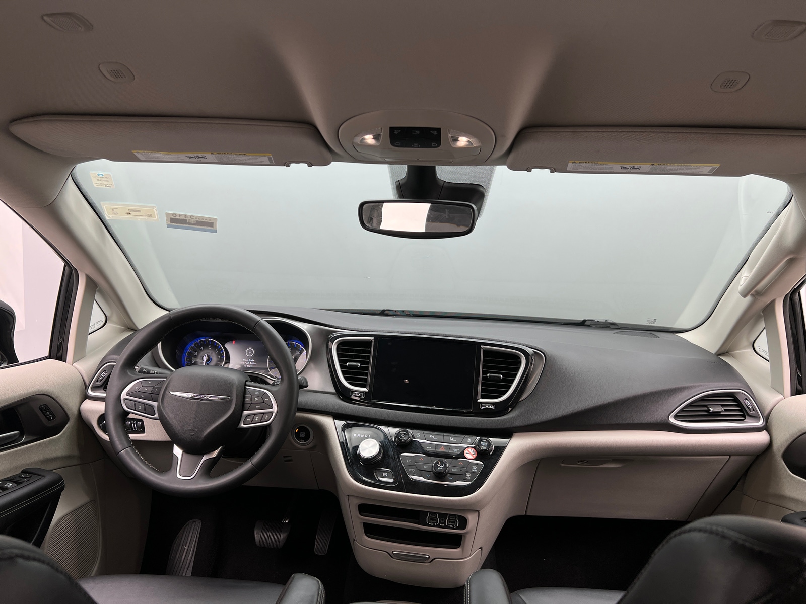 Thumbnail: 2024 Chrysler Pacifica - 2