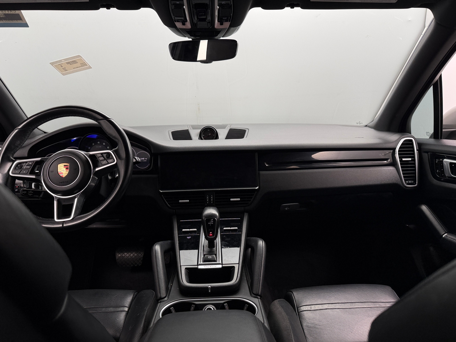 Thumbnail: 2020 Porsche Cayenne - 3