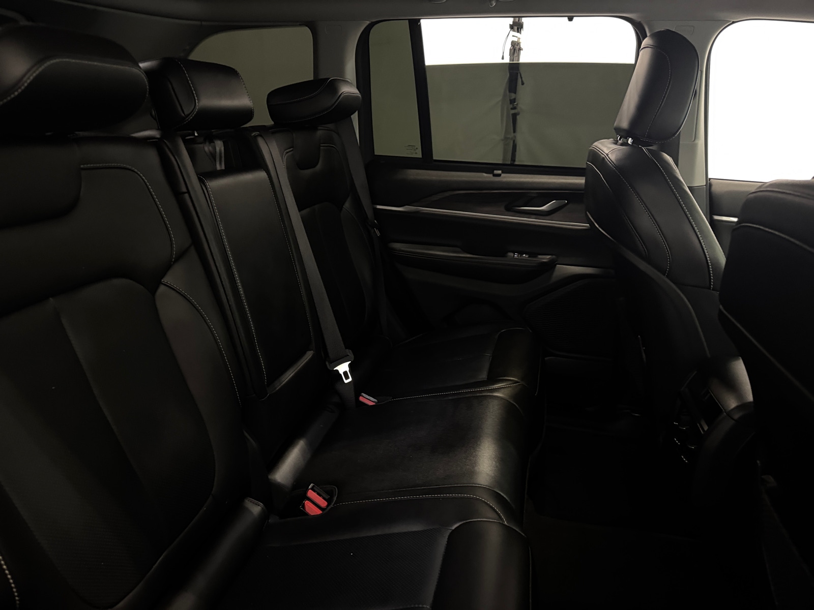 Thumbnail: 2023 Jeep Grand Cherokee - 5