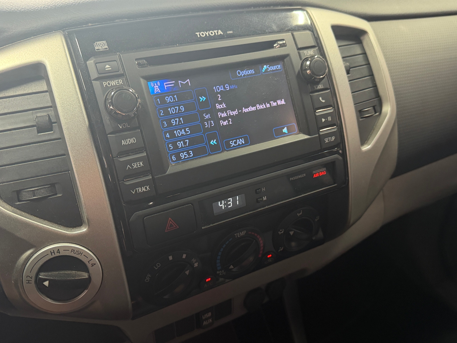 Thumbnail: 2013 Toyota Tacoma - 4