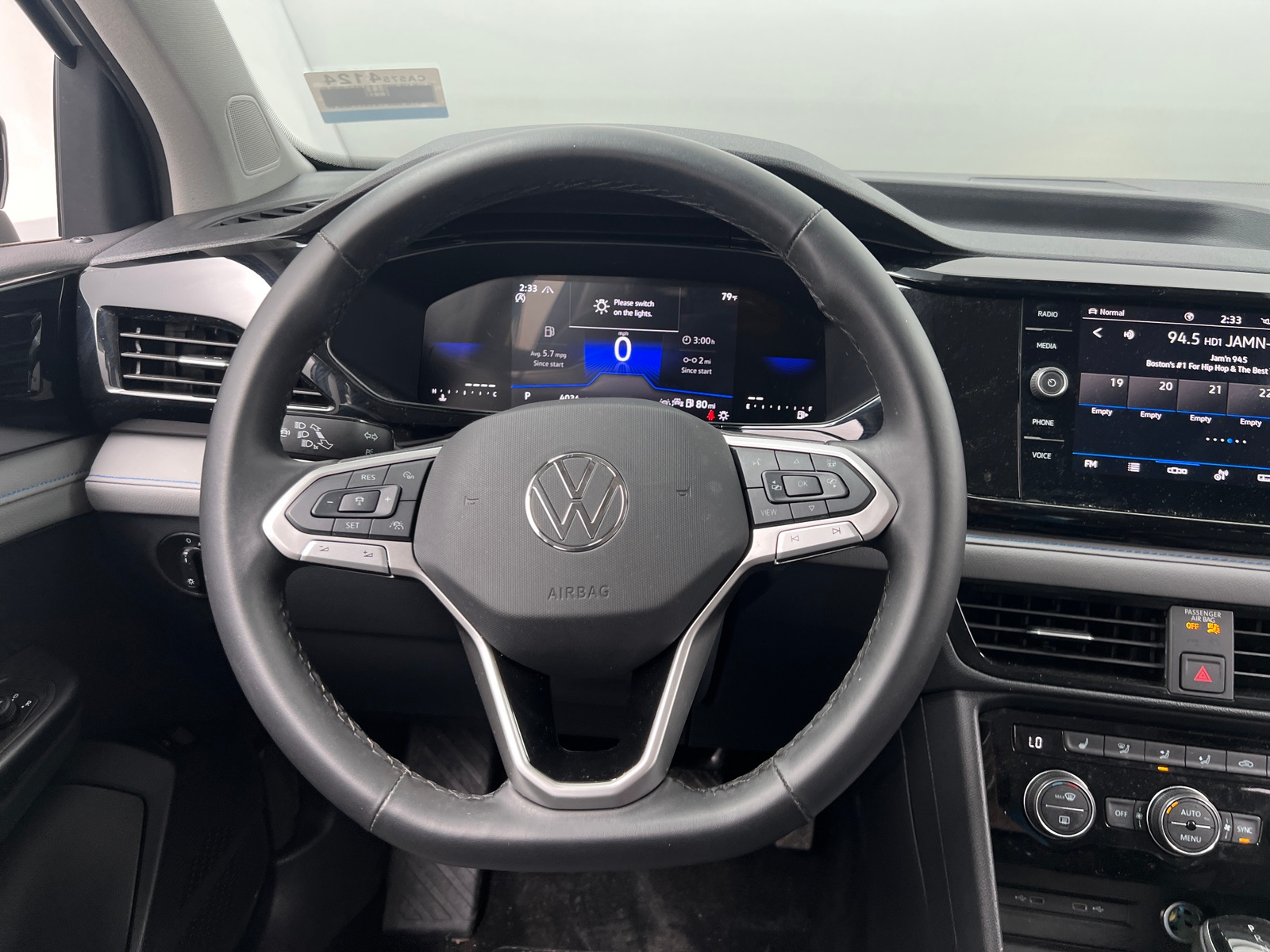 Thumbnail: 2024 Volkswagen Taos - 4