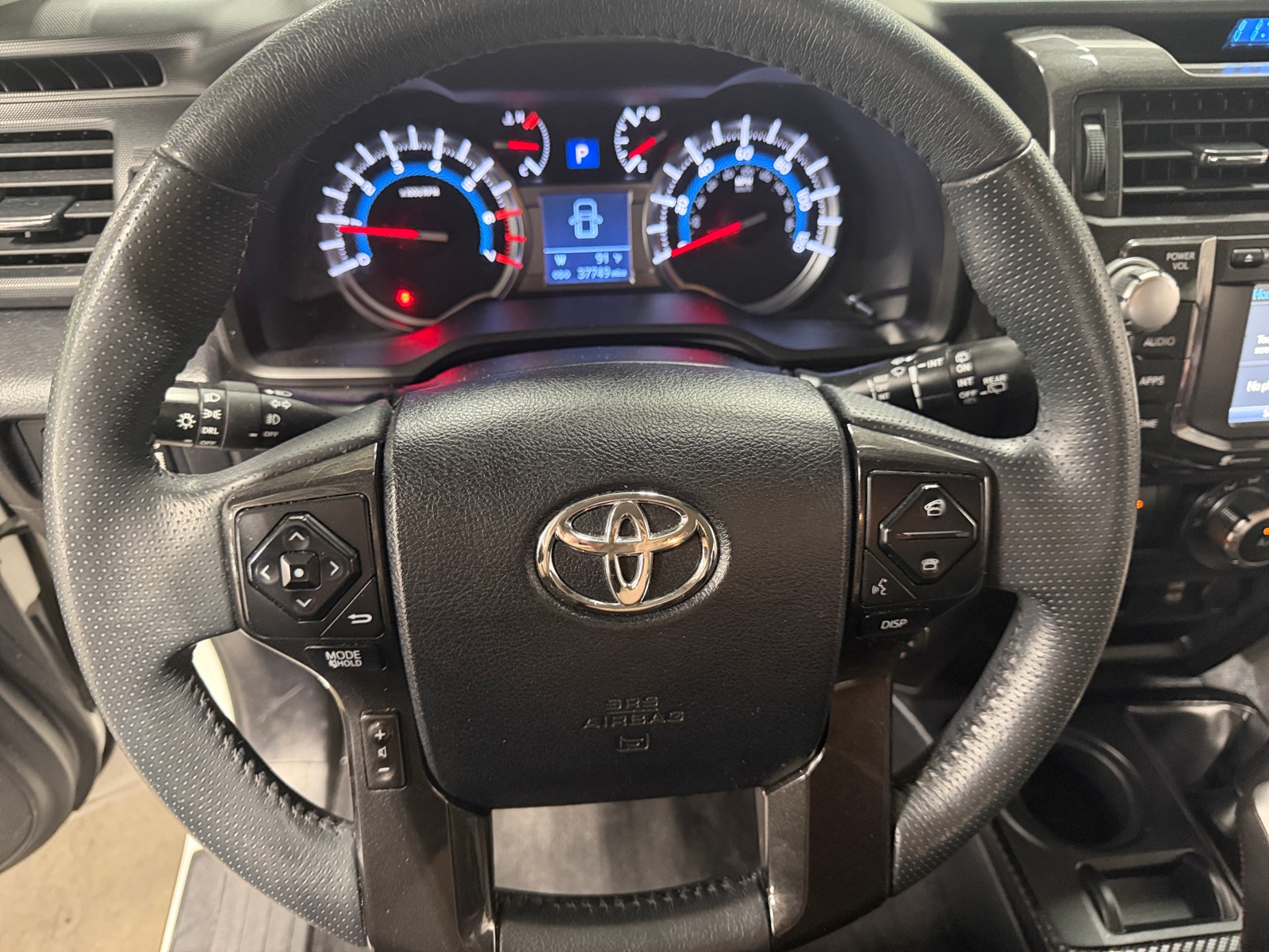 Thumbnail: 2018 Toyota 4Runner - 5