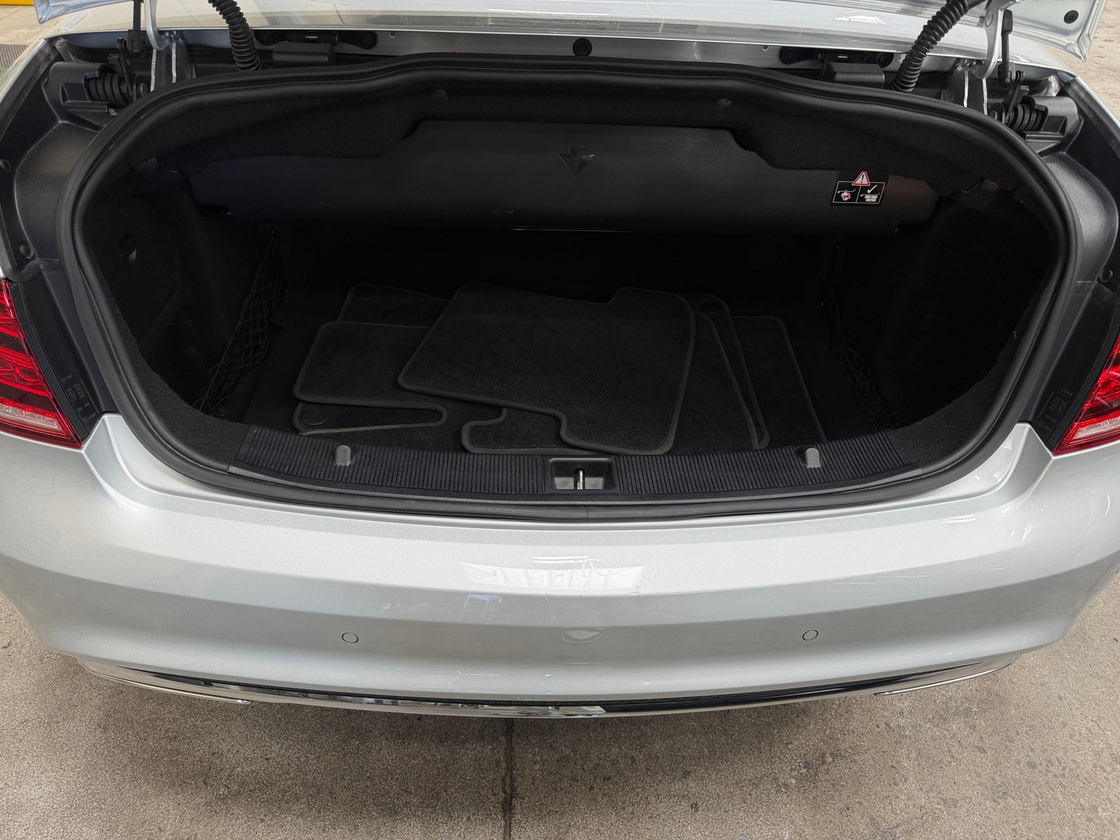 Thumbnail: 2015 Mercedes-Benz E-Class - 6