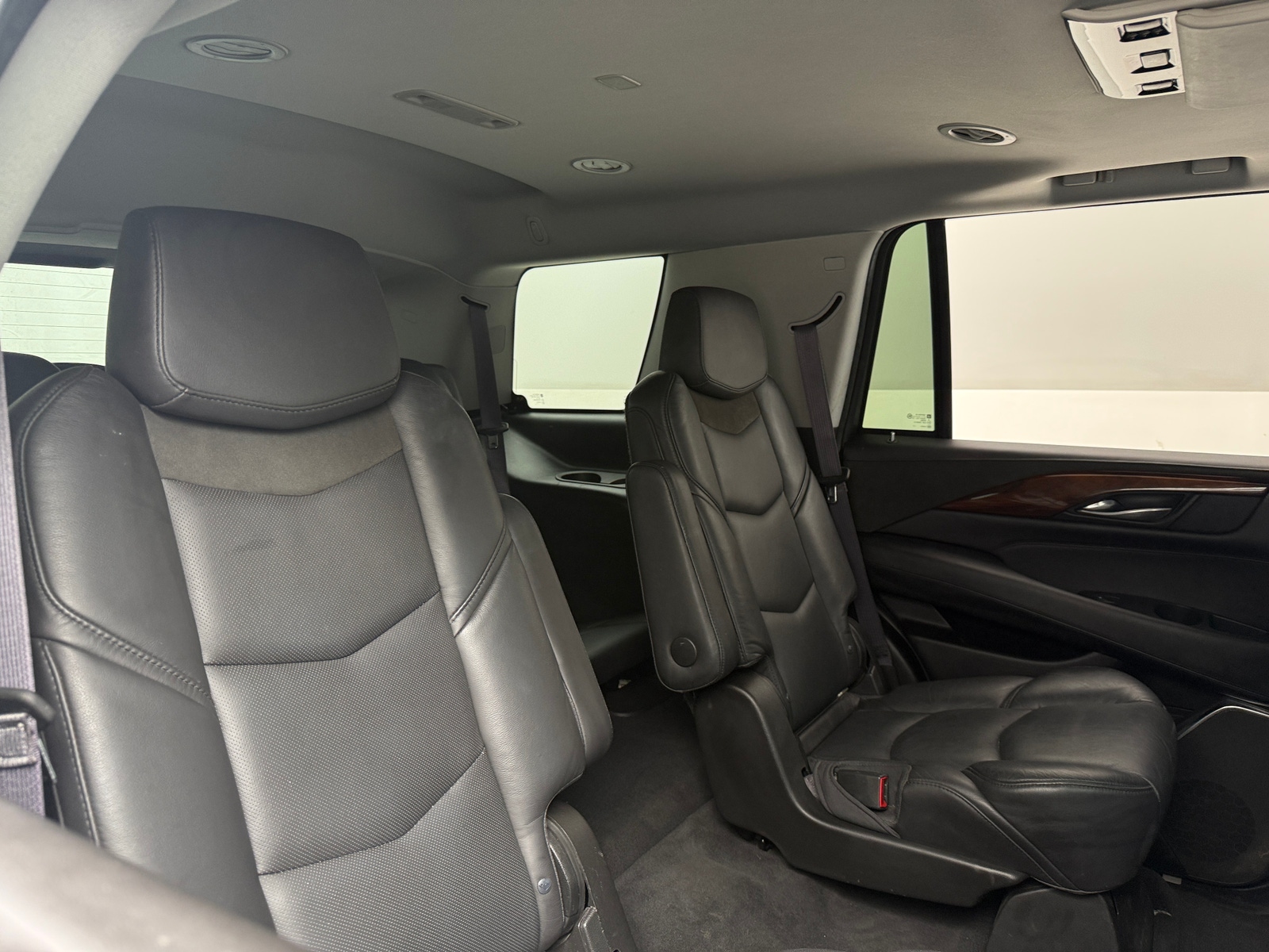 Thumbnail: 2017 Cadillac Escalade - 5