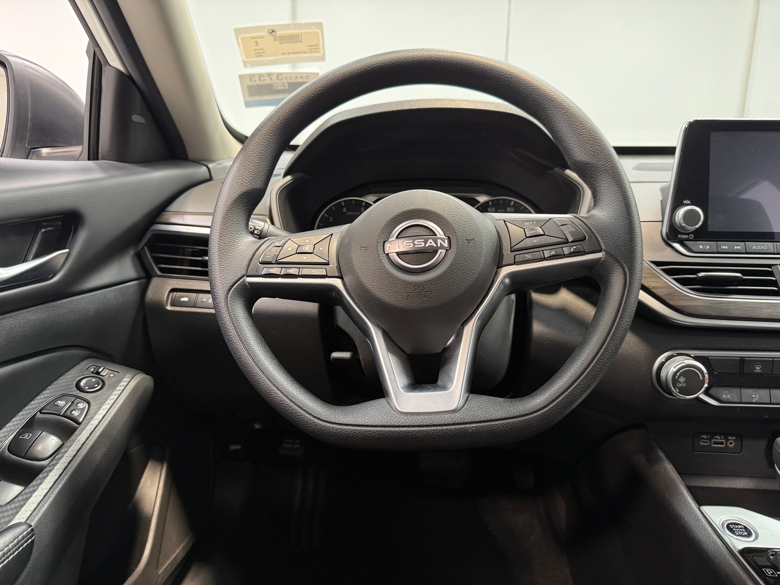 Thumbnail: 2025 Nissan Altima - 5