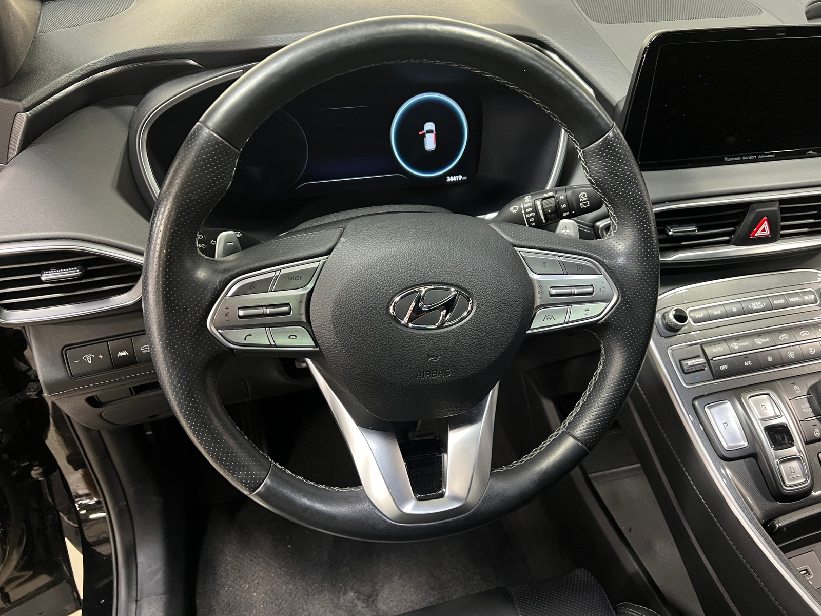 Thumbnail: 2022 Hyundai Santa Fe - 4