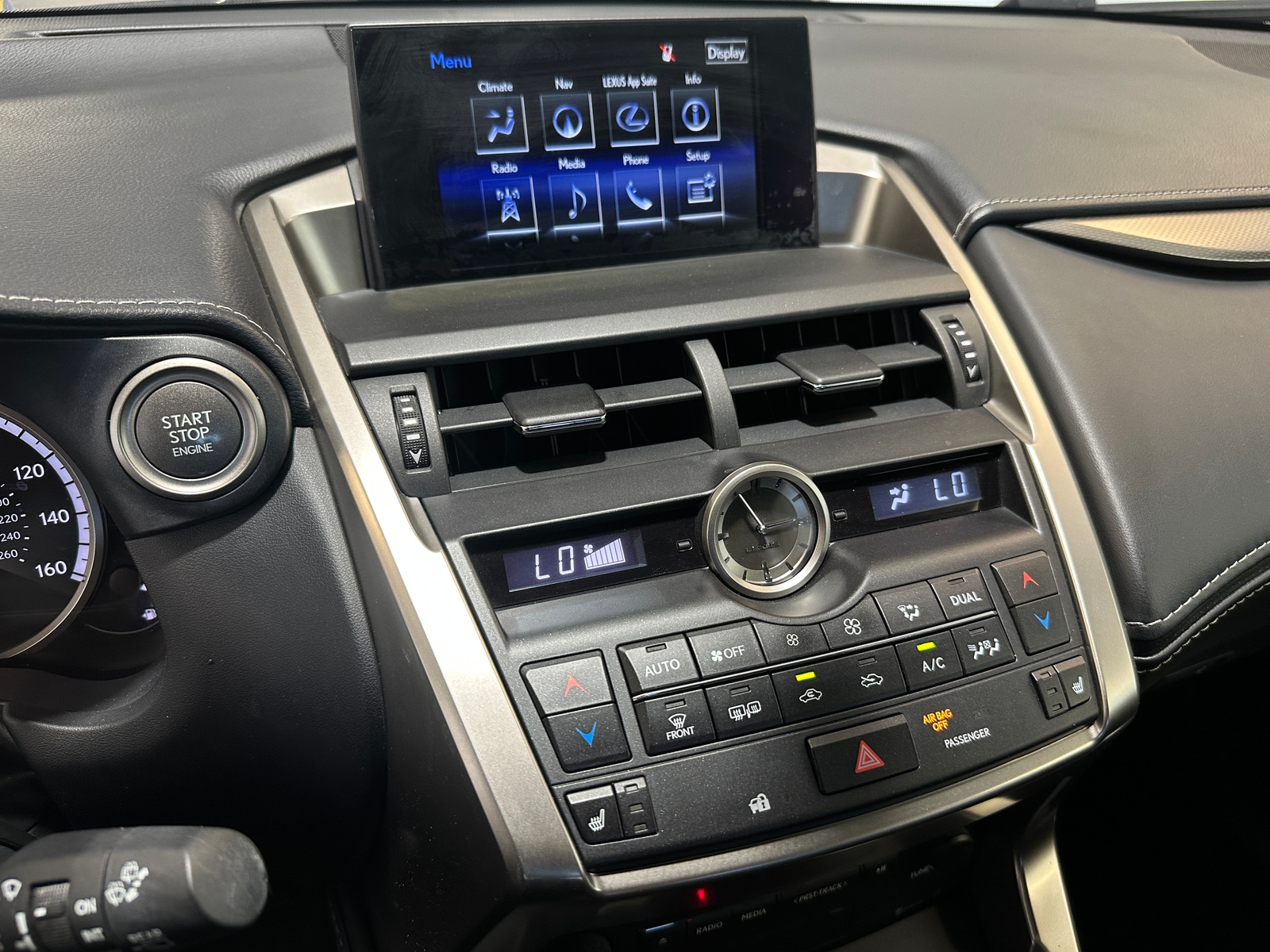 Thumbnail: 2016 Lexus NX - 3
