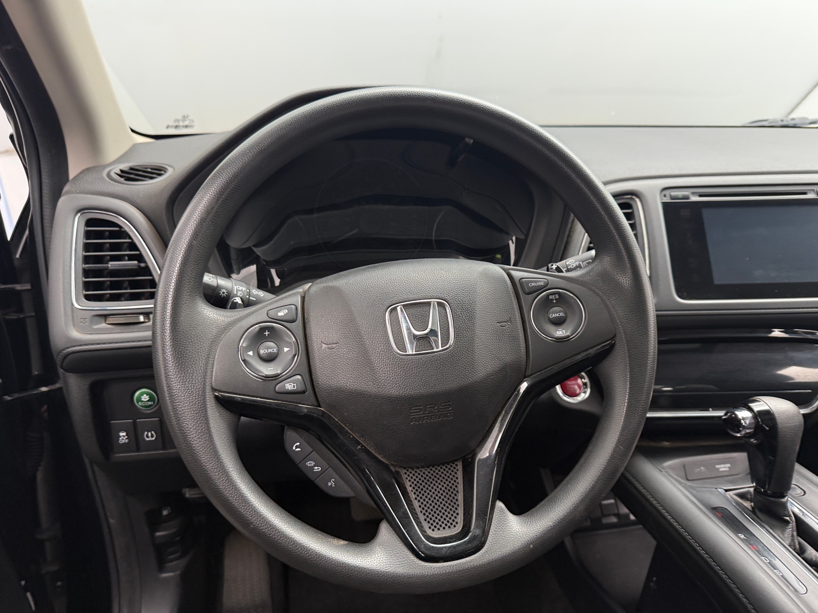 Thumbnail: 2016 Honda HR-V - 5