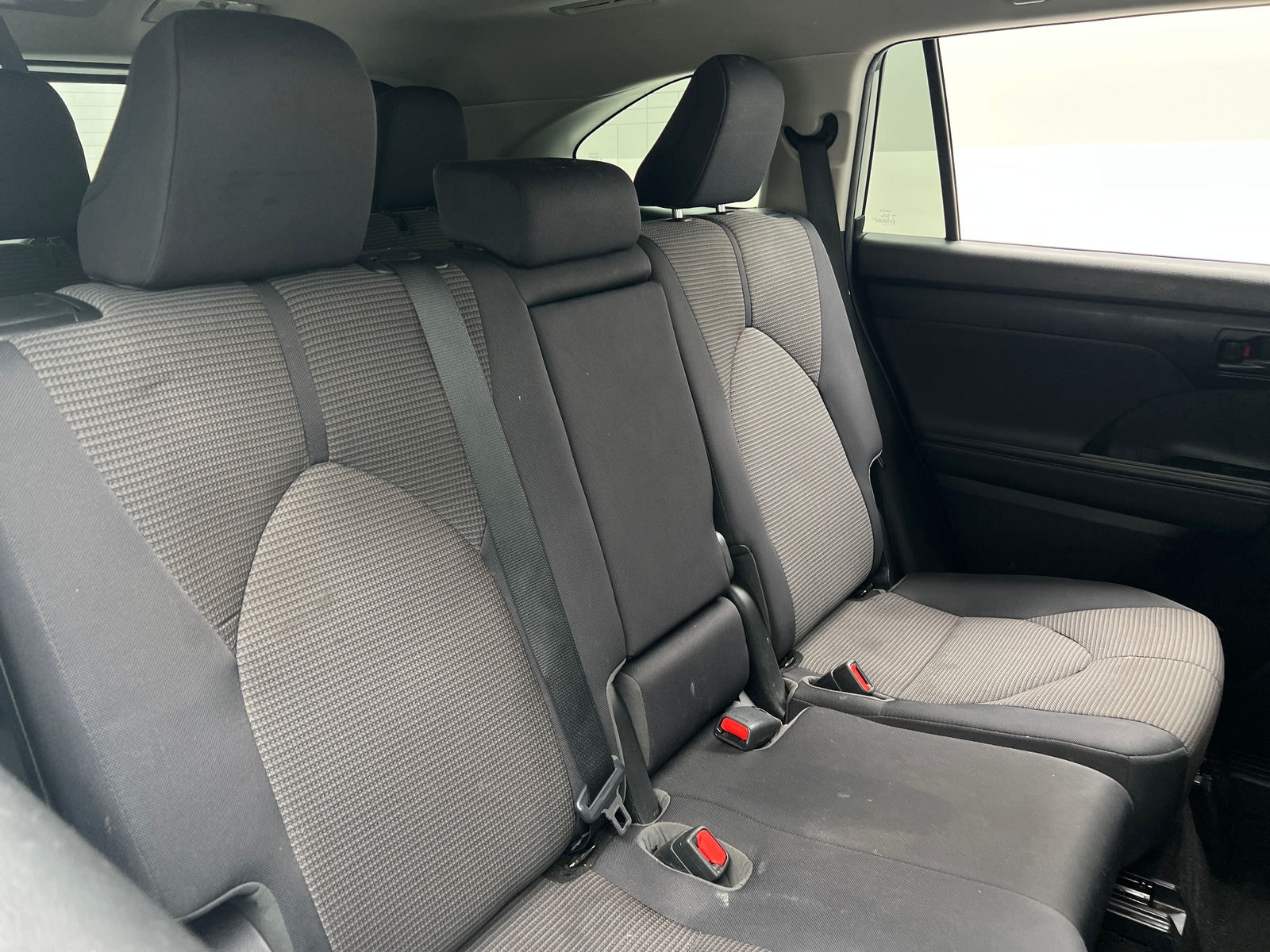 Thumbnail: 2020 Toyota Highlander - 6