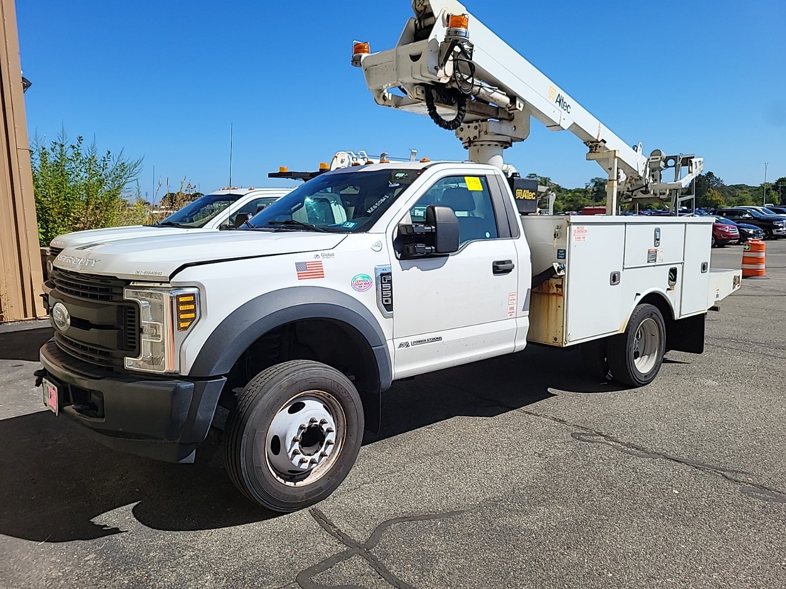 2019 Ford F-550 Chassis XL 2WD Reg Cab 145" WB 60" Ca