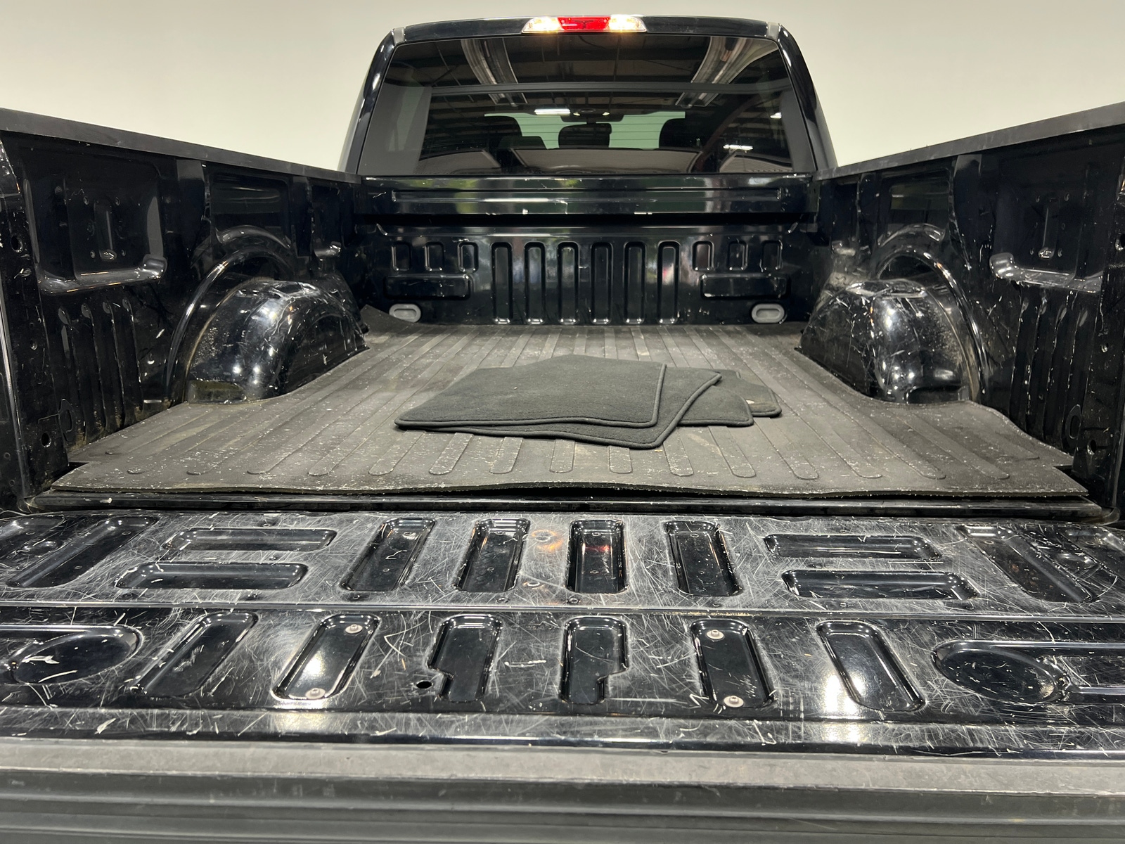 Thumbnail: 2018 Ford Econoline - 7