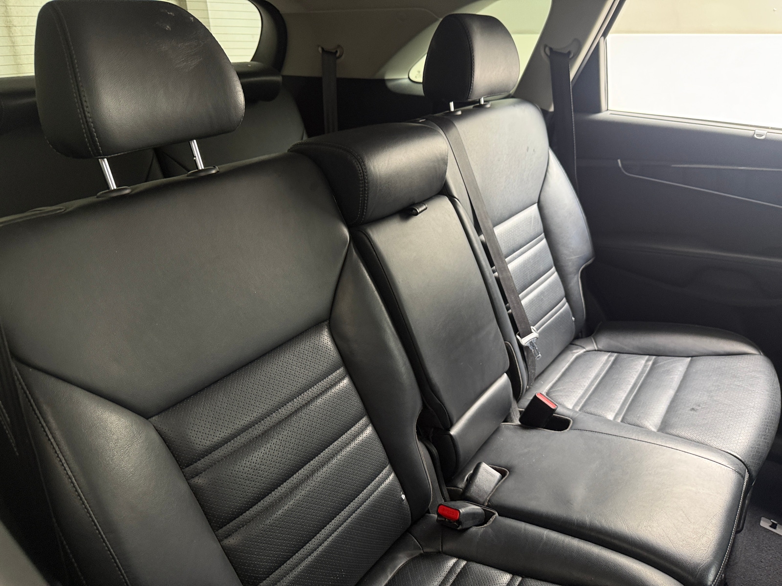 Thumbnail: 2018 Kia Sorento - 5