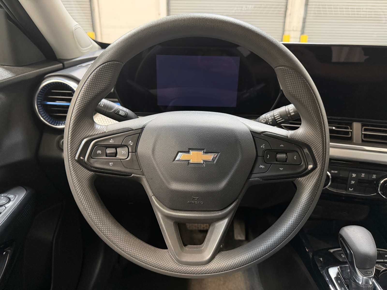Thumbnail: 2025 Chevrolet Trax - 4