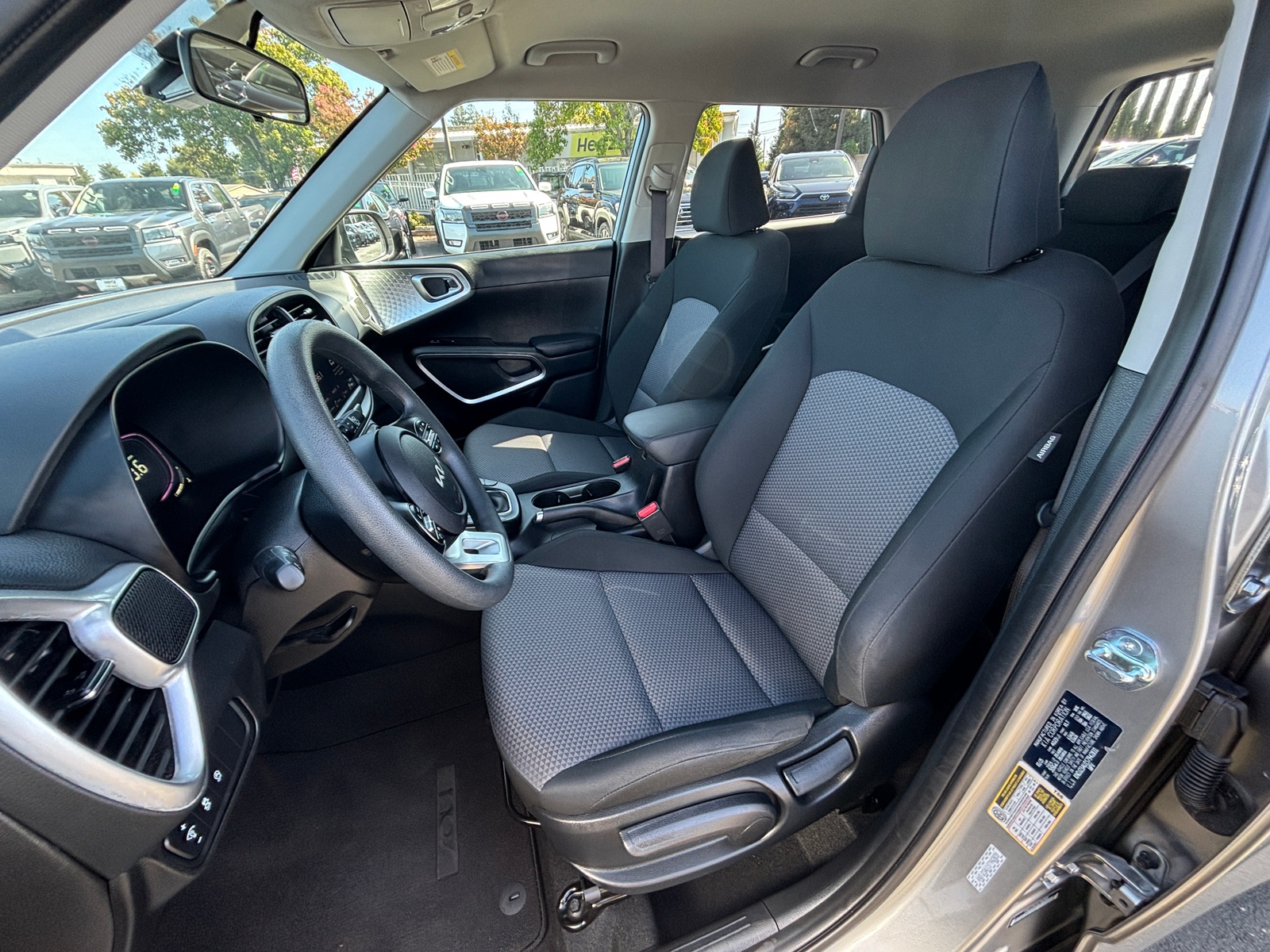 Thumbnail: 2025 Kia Soul - 2