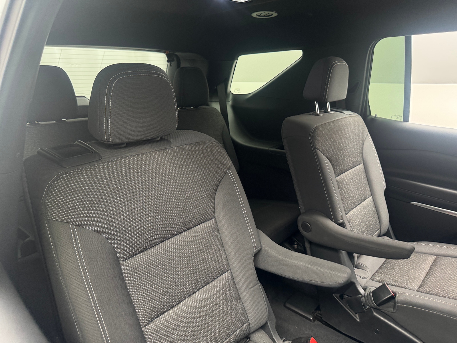 Thumbnail: 2024 Chevrolet Traverse - 6