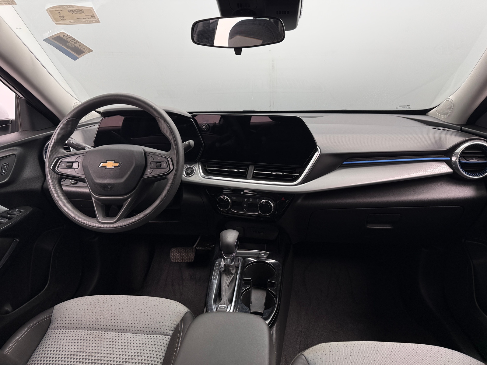 Thumbnail: 2025 Chevrolet Trax - 2
