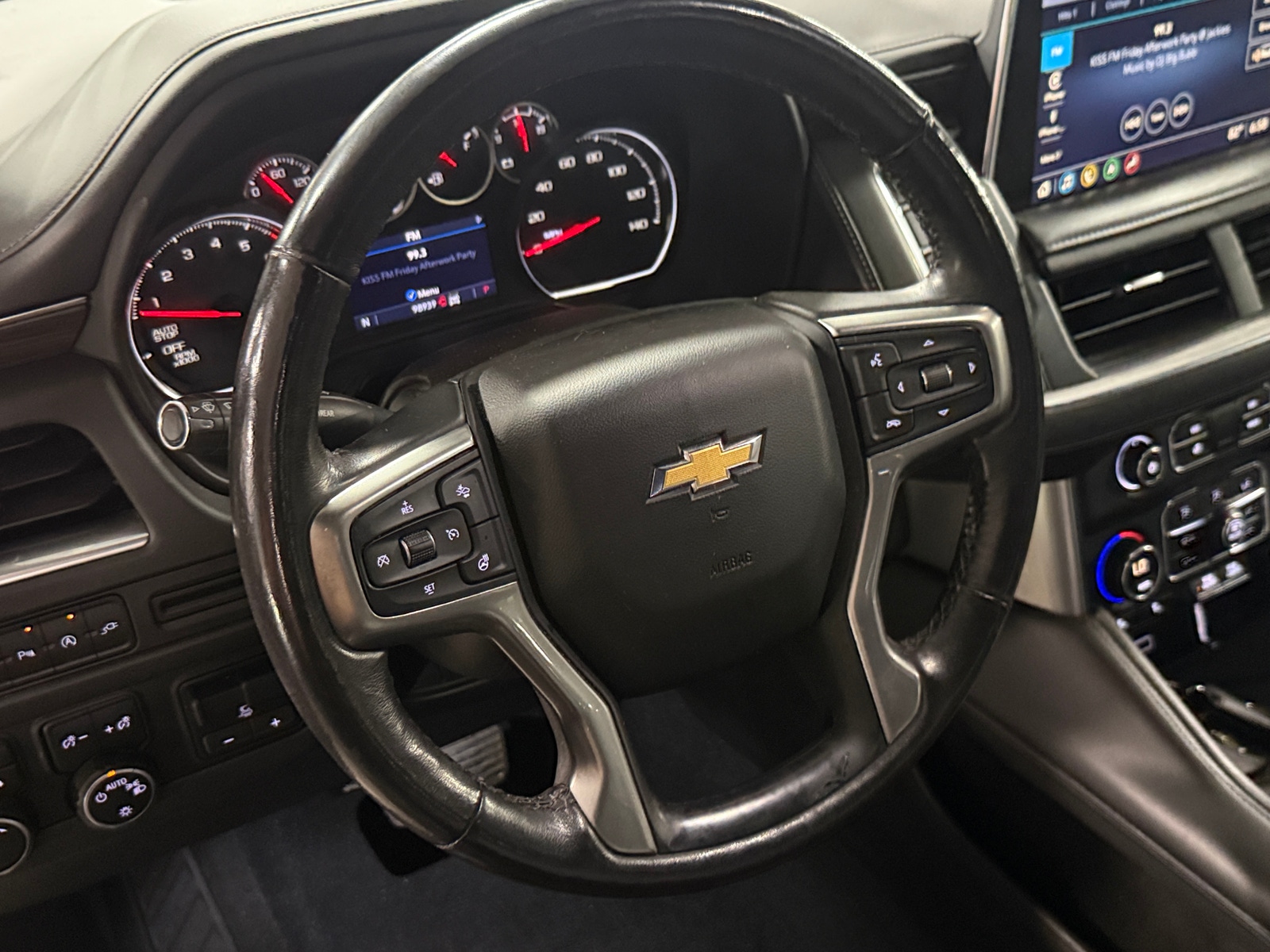 Thumbnail: 2021 Chevrolet Suburban - 4