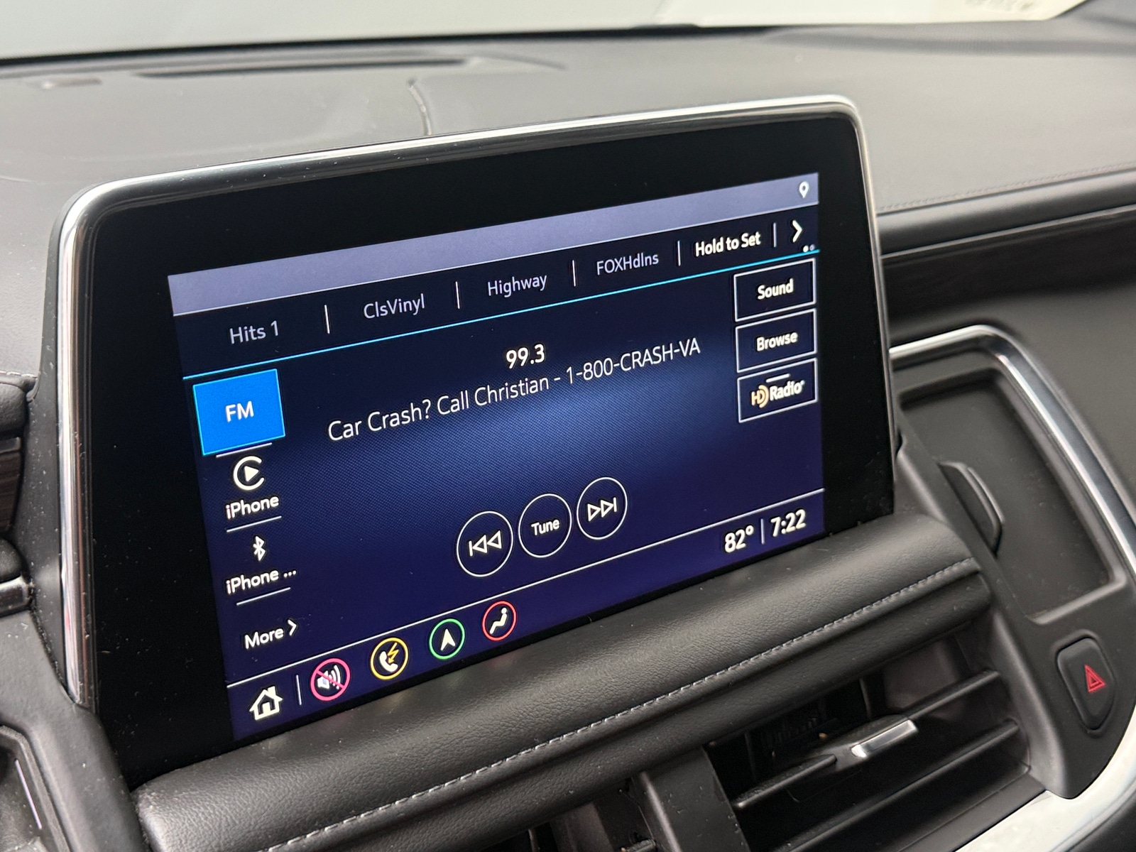 Thumbnail: 2021 Chevrolet Suburban - 3