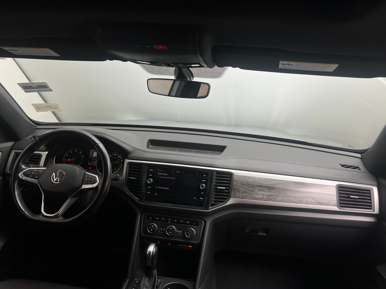 Thumbnail: 2020 Volkswagen Atlas - 3
