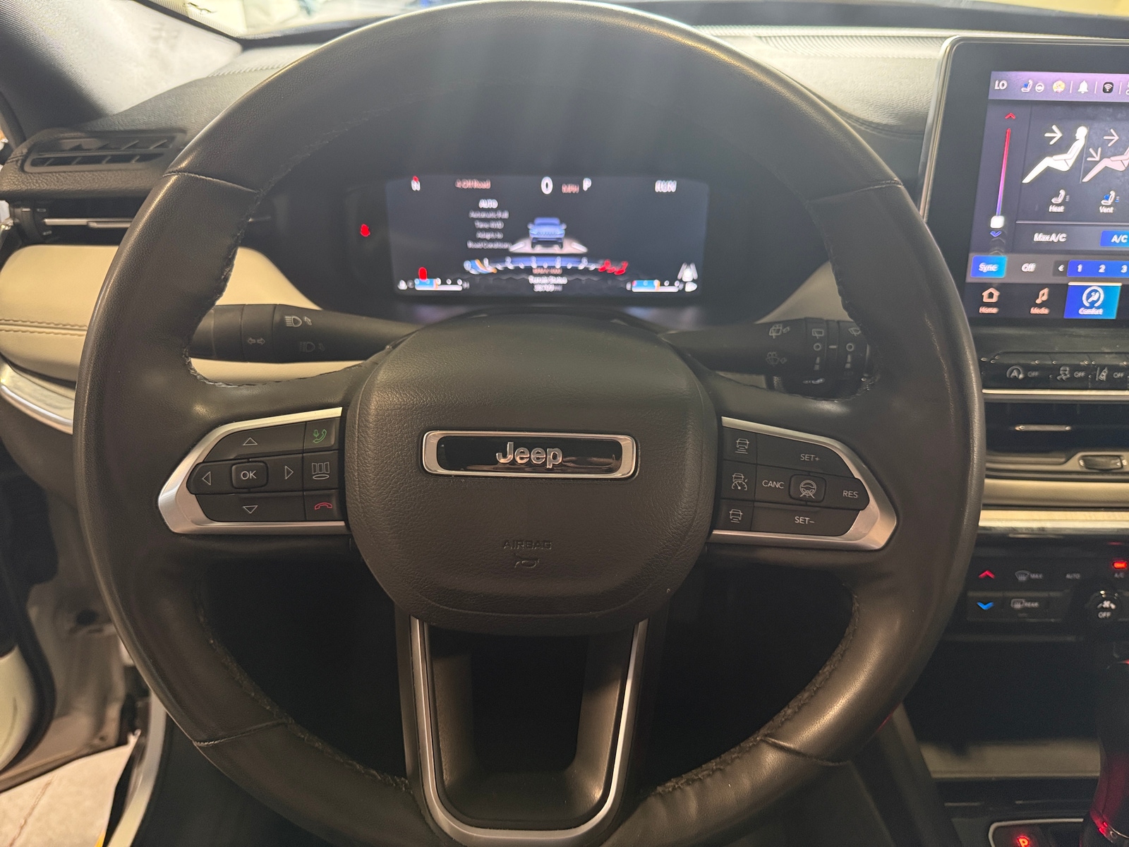Thumbnail: 2023 Jeep Compass - 4