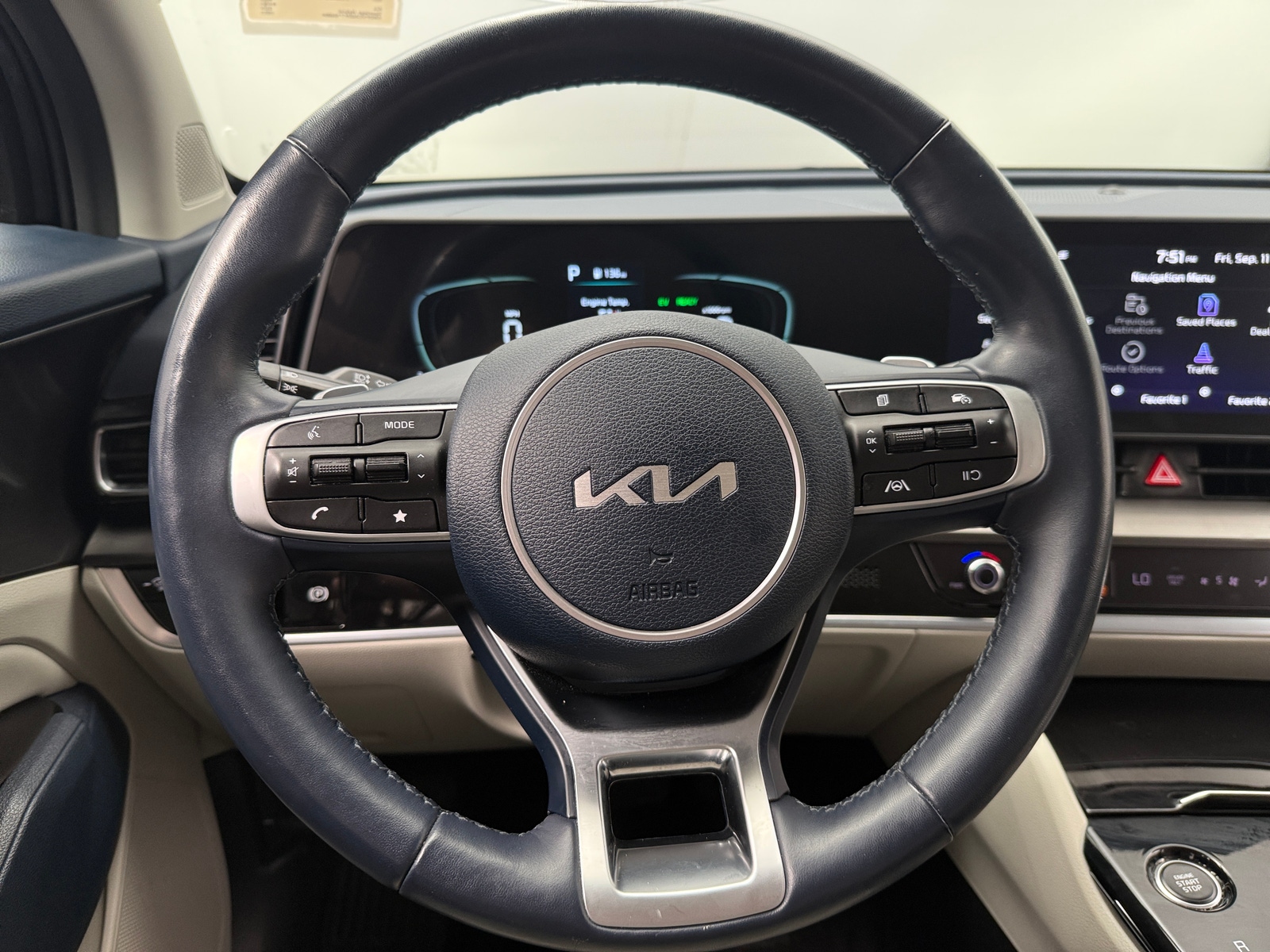 Thumbnail: 2023 Kia Sportage - 4
