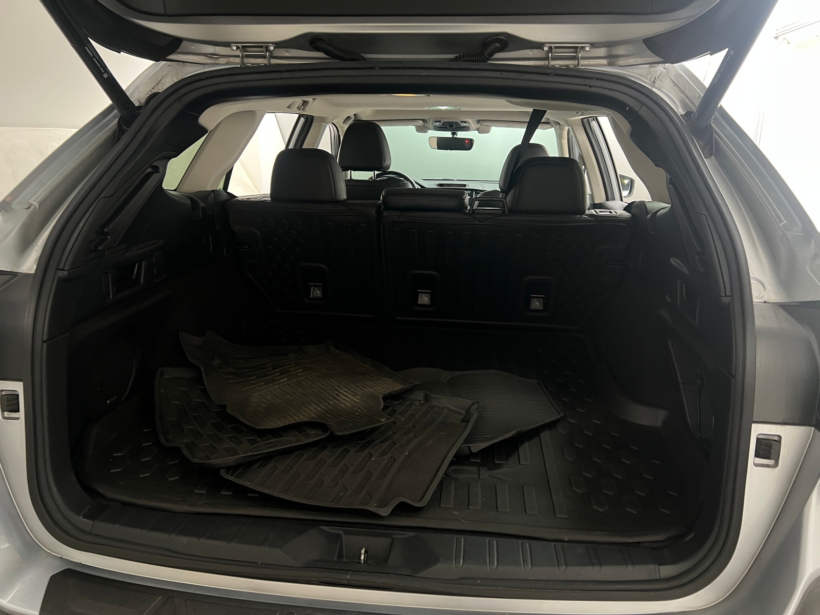 Thumbnail: 2020 Subaru Outback - 6