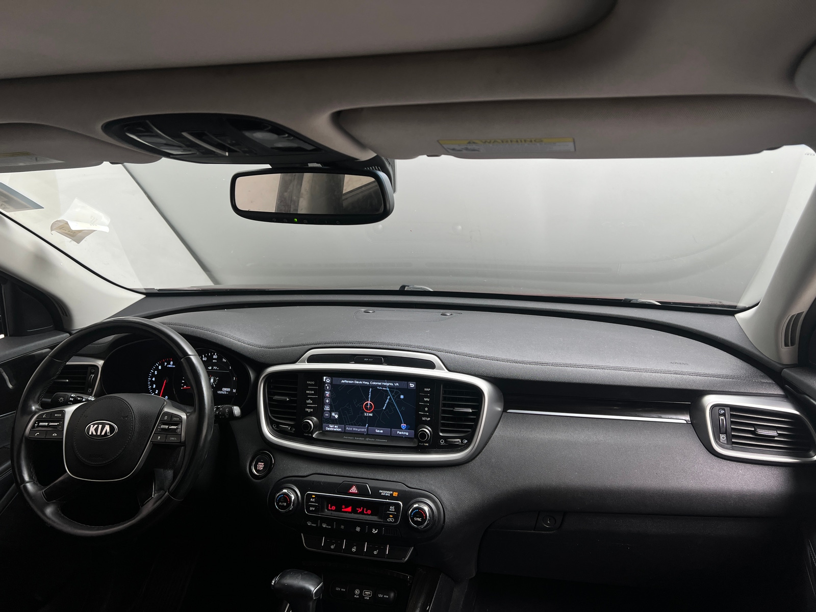 Thumbnail: 2019 Kia Sorento - 2