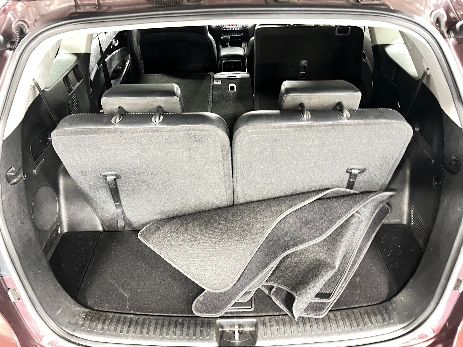 Thumbnail: 2019 Kia Sorento - 6