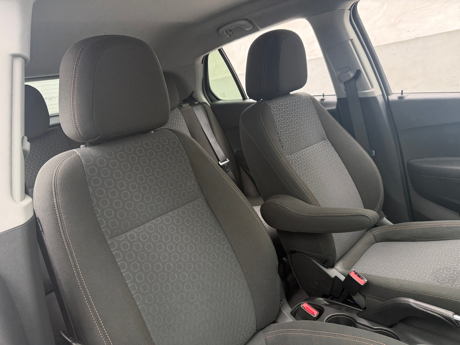 Thumbnail: 2020 Chevrolet Trax - 2