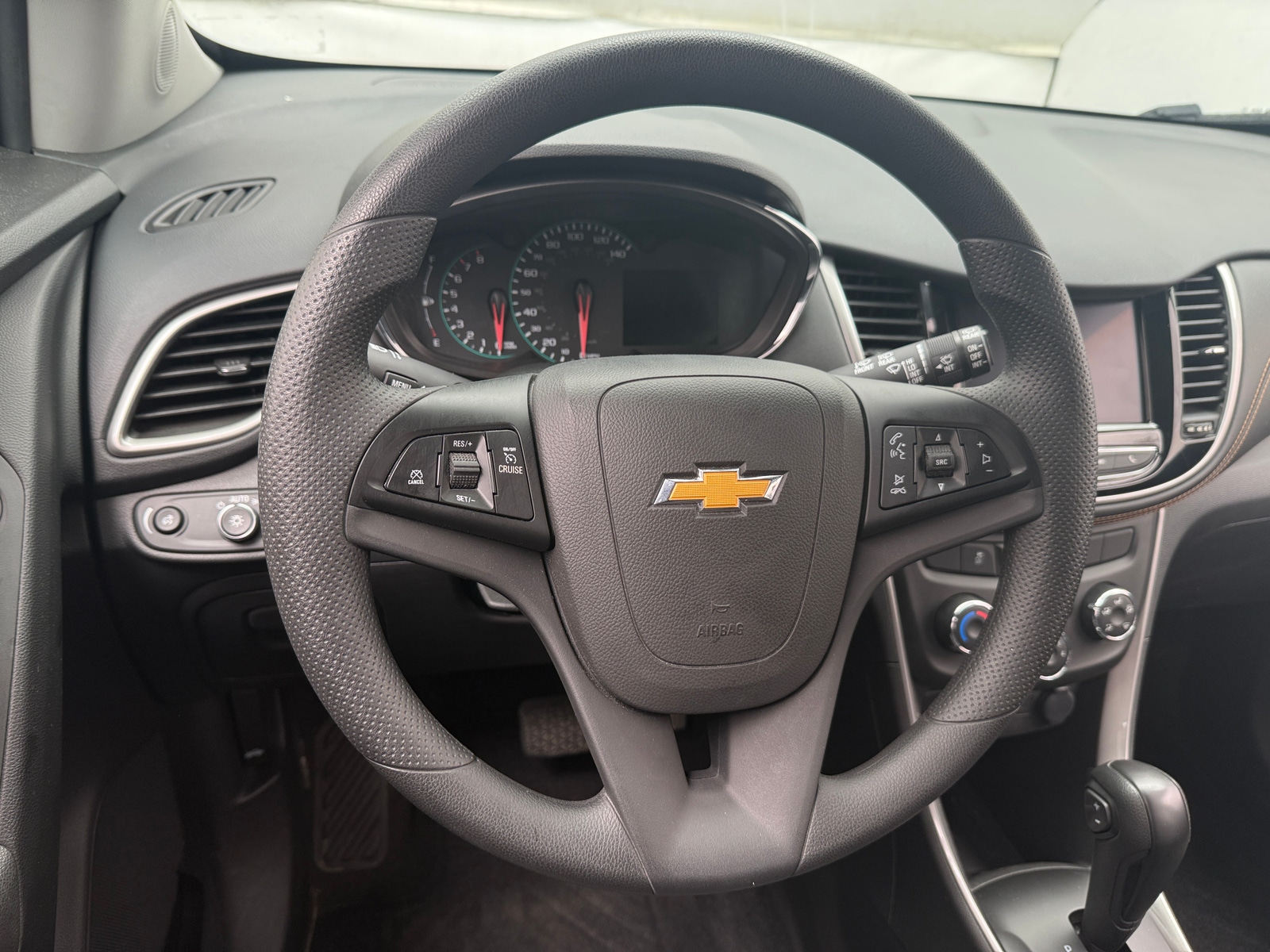 Thumbnail: 2020 Chevrolet Trax - 5