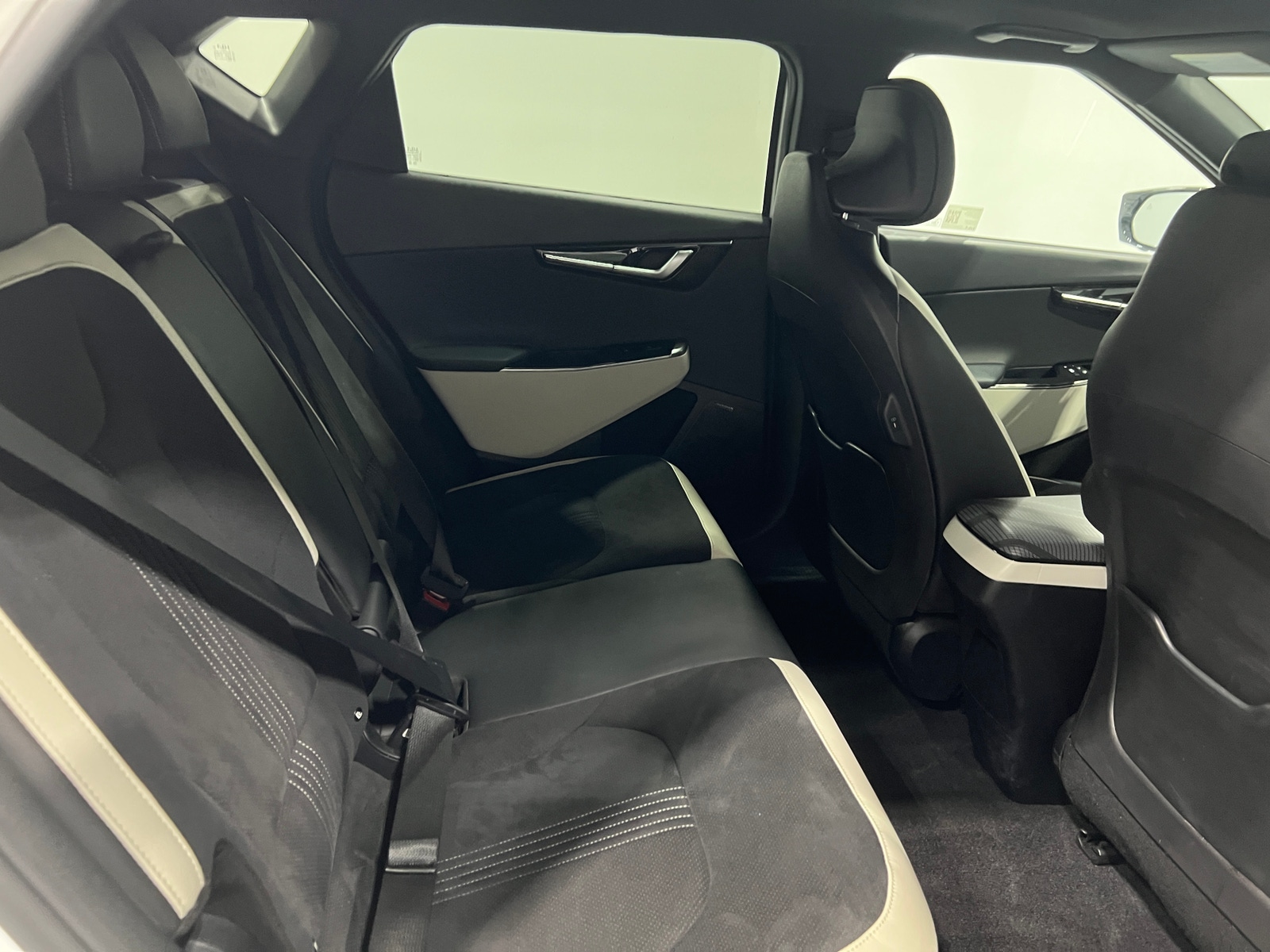 Thumbnail: 2024 Kia EV6 - 5