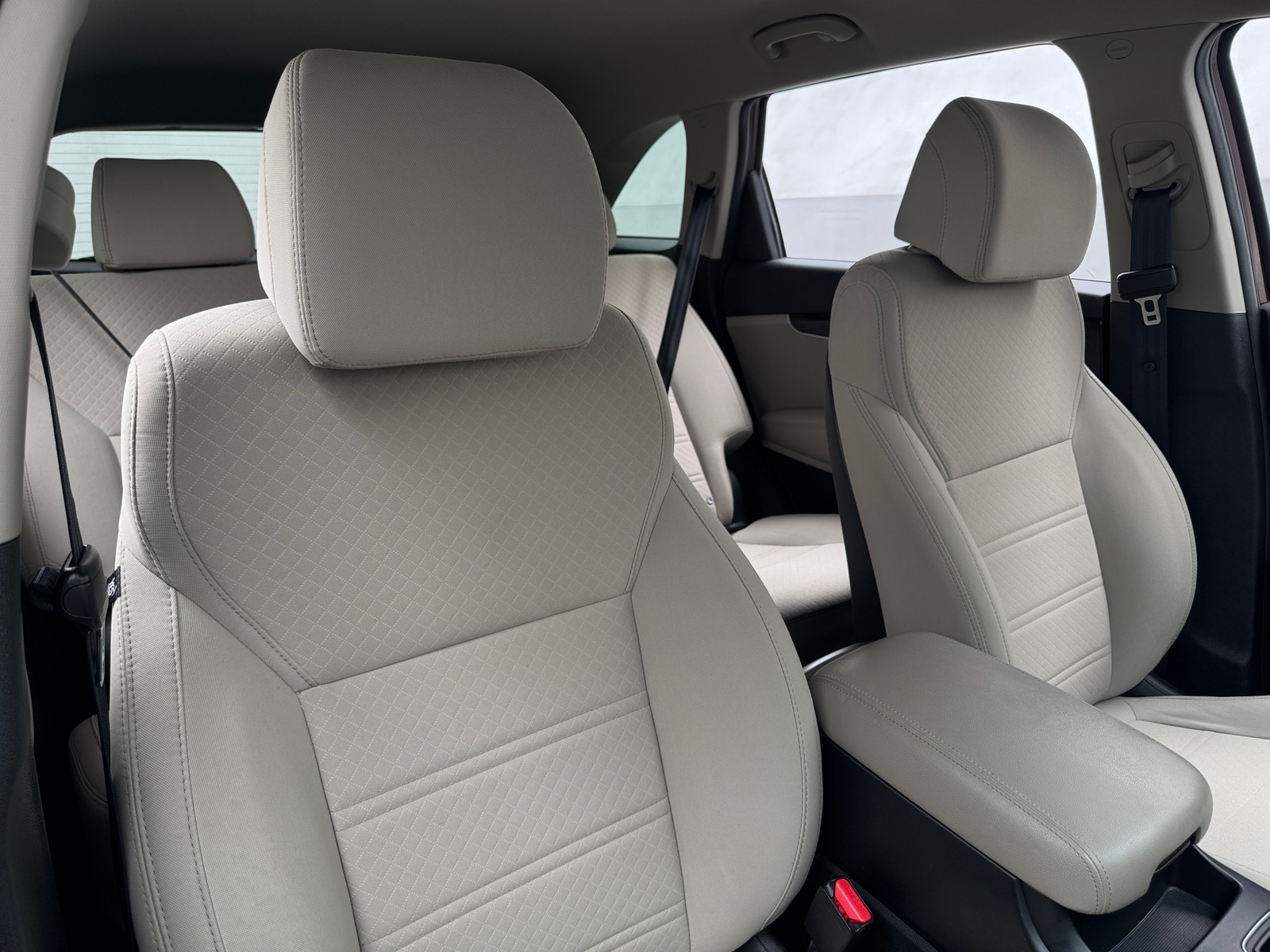 Thumbnail: 2017 Kia Sorento - 2